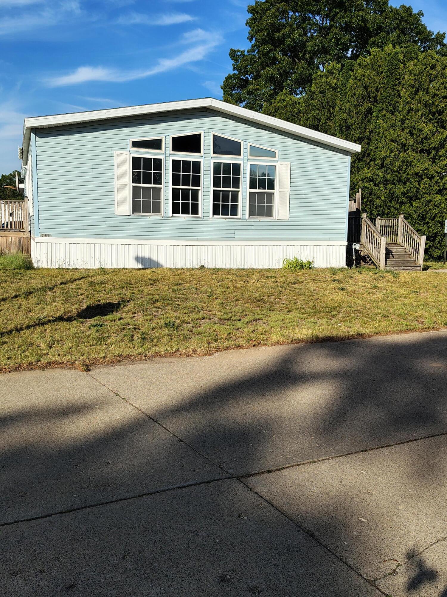 4211 Squaw Creek Trail Muskegon MI 49442