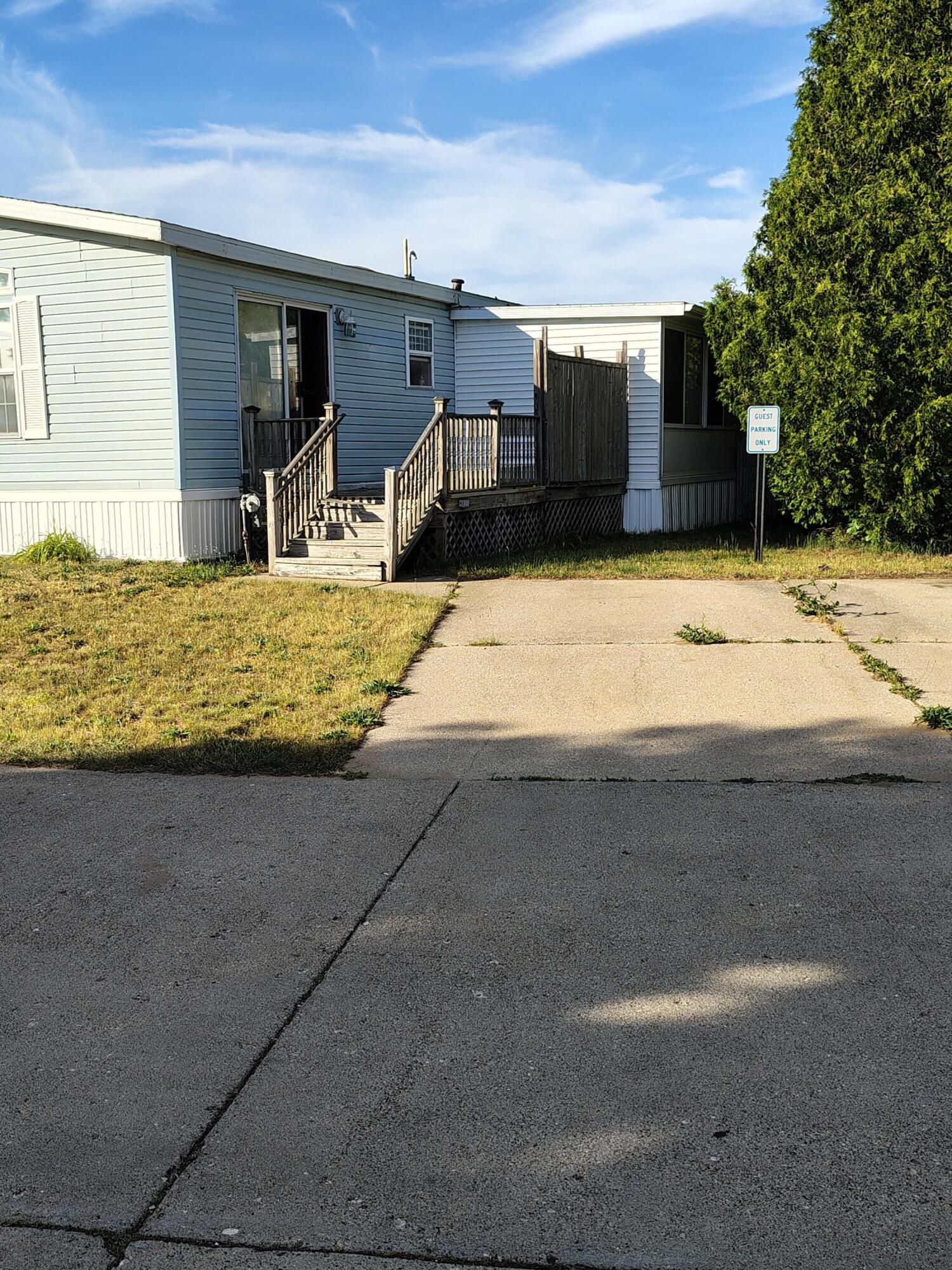 4211 Squaw Creek Trail Muskegon MI 49442