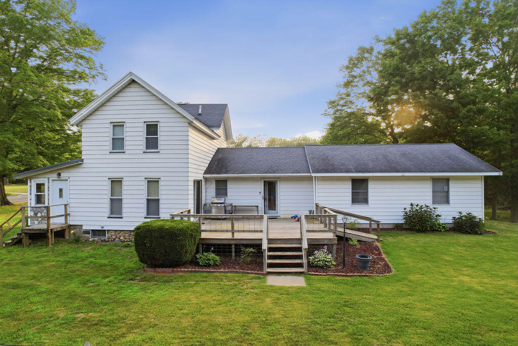 6649 122nd Avenue Fennville MI 49408