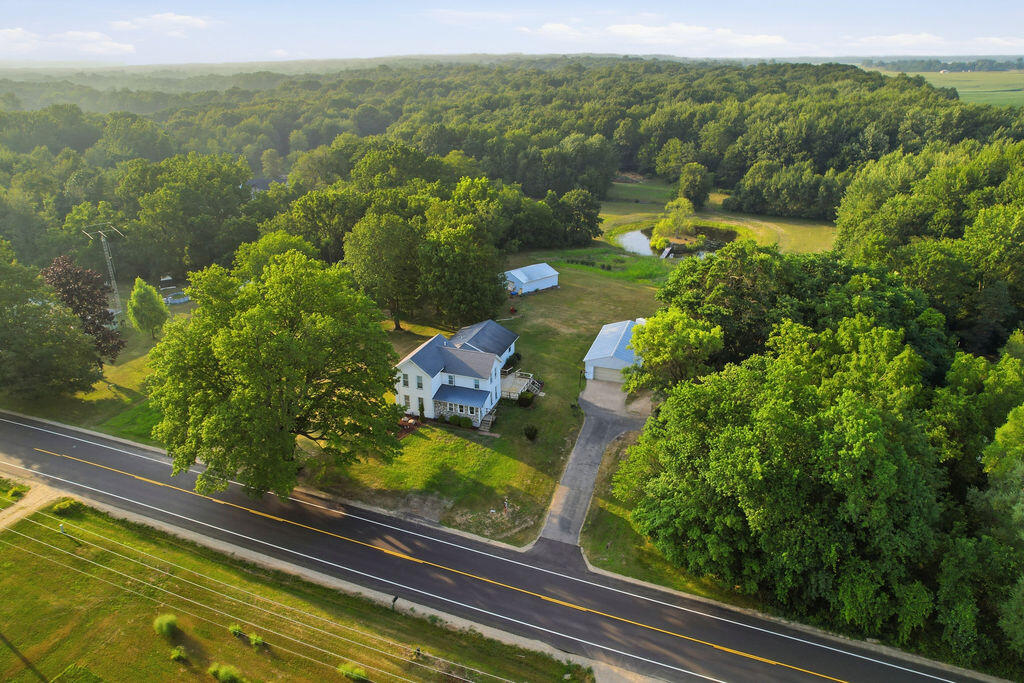 6649 122nd Avenue Fennville MI 49408