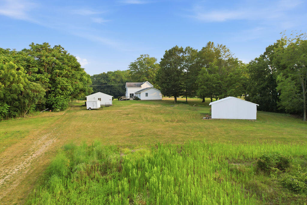 6649 122nd Avenue Fennville MI 49408