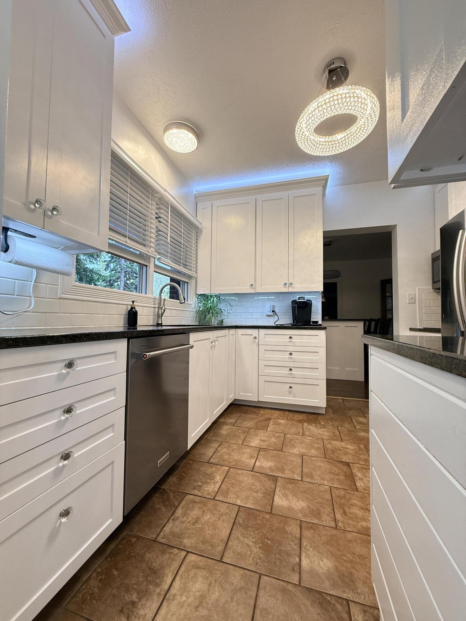 2 E Ash Street E Three Oaks MI 49128