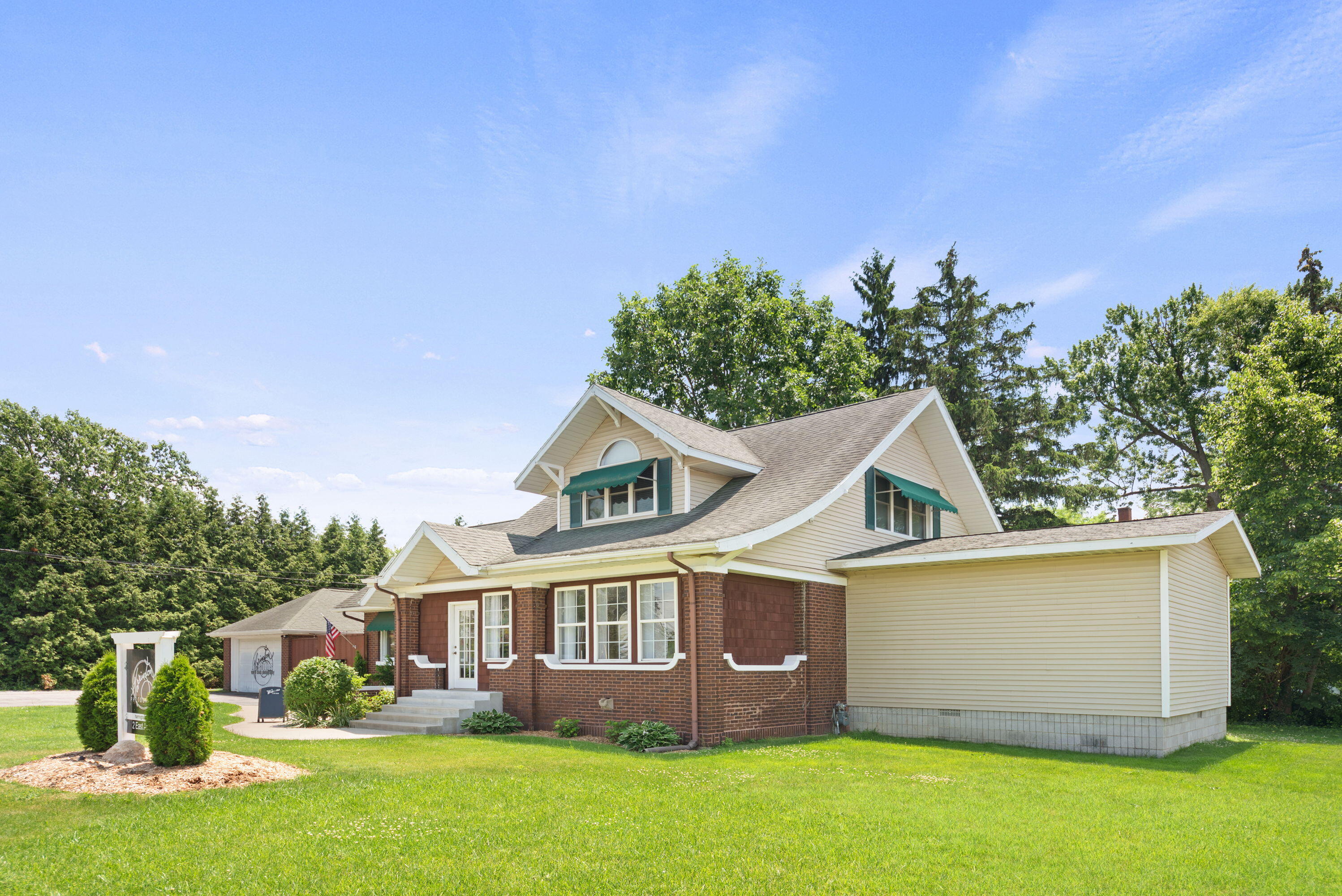 2 E Ash Street E Three Oaks MI 49128