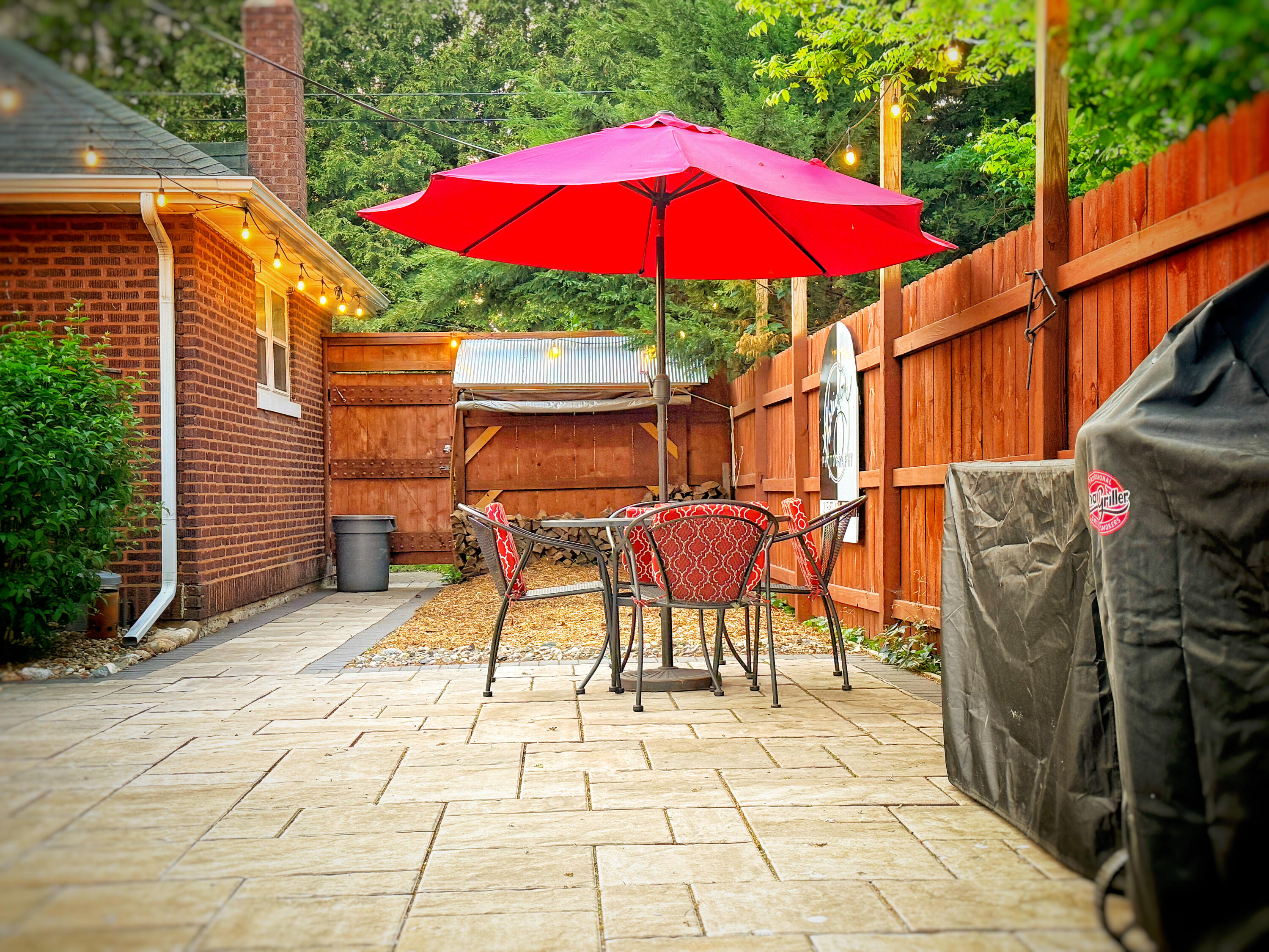 2 E Ash Street E Three Oaks MI 49128