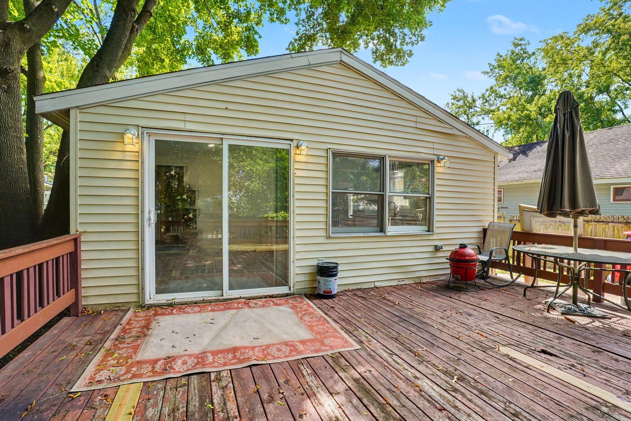 607 Ira Avenue Kalamazoo MI 49048