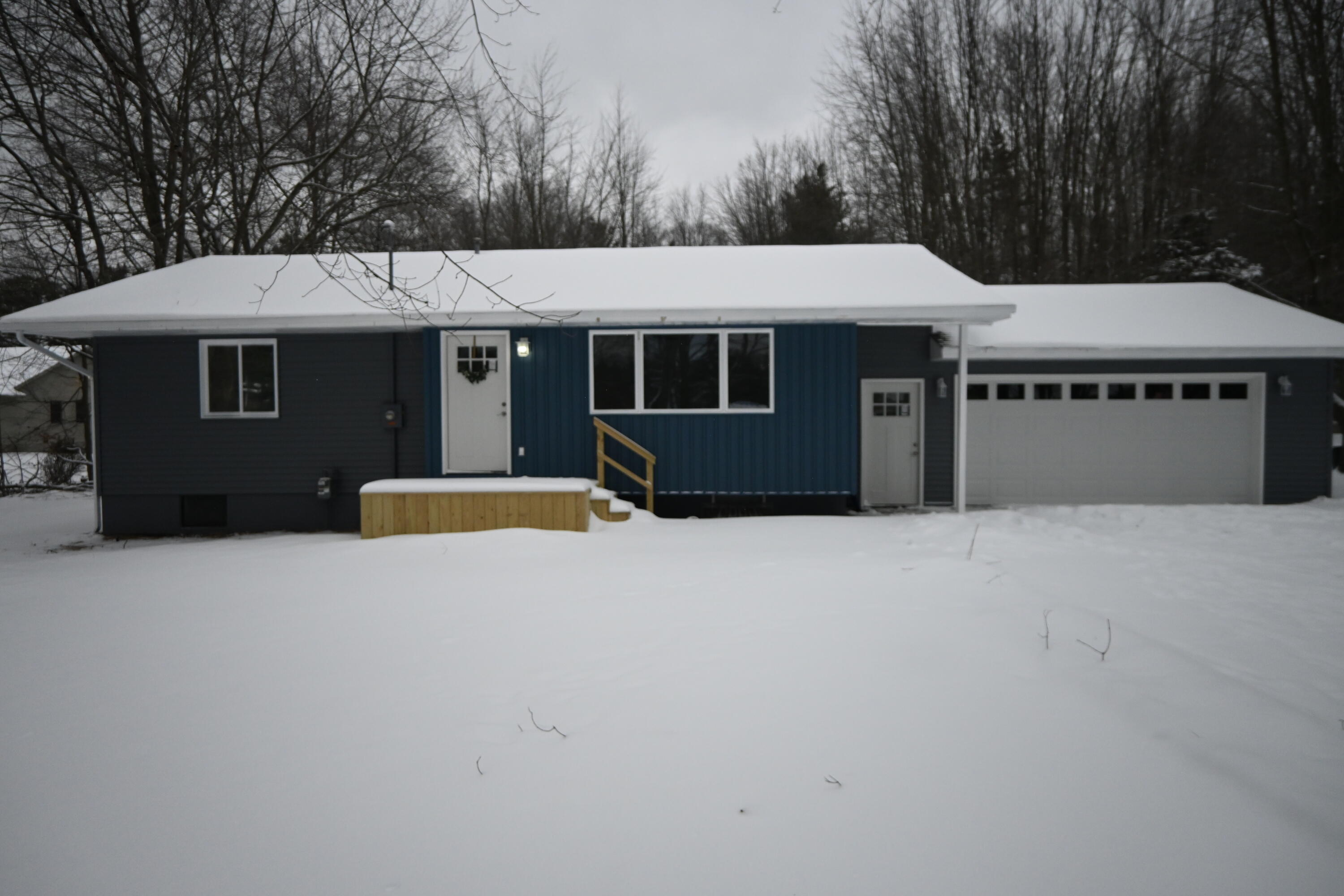 2392 W Bard Road Muskegon MI 49445