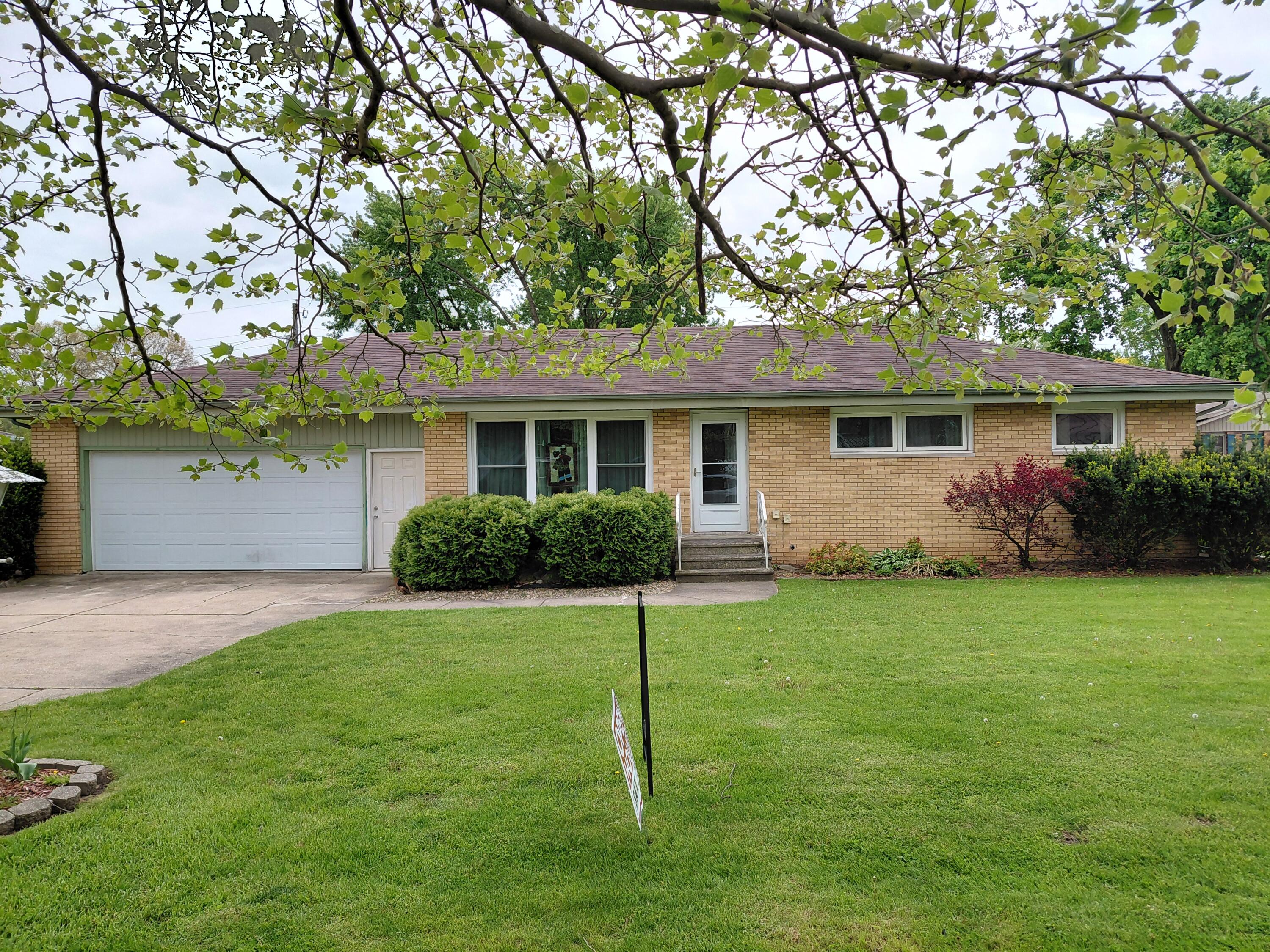 415 Remus Drive Buchanan MI 49107