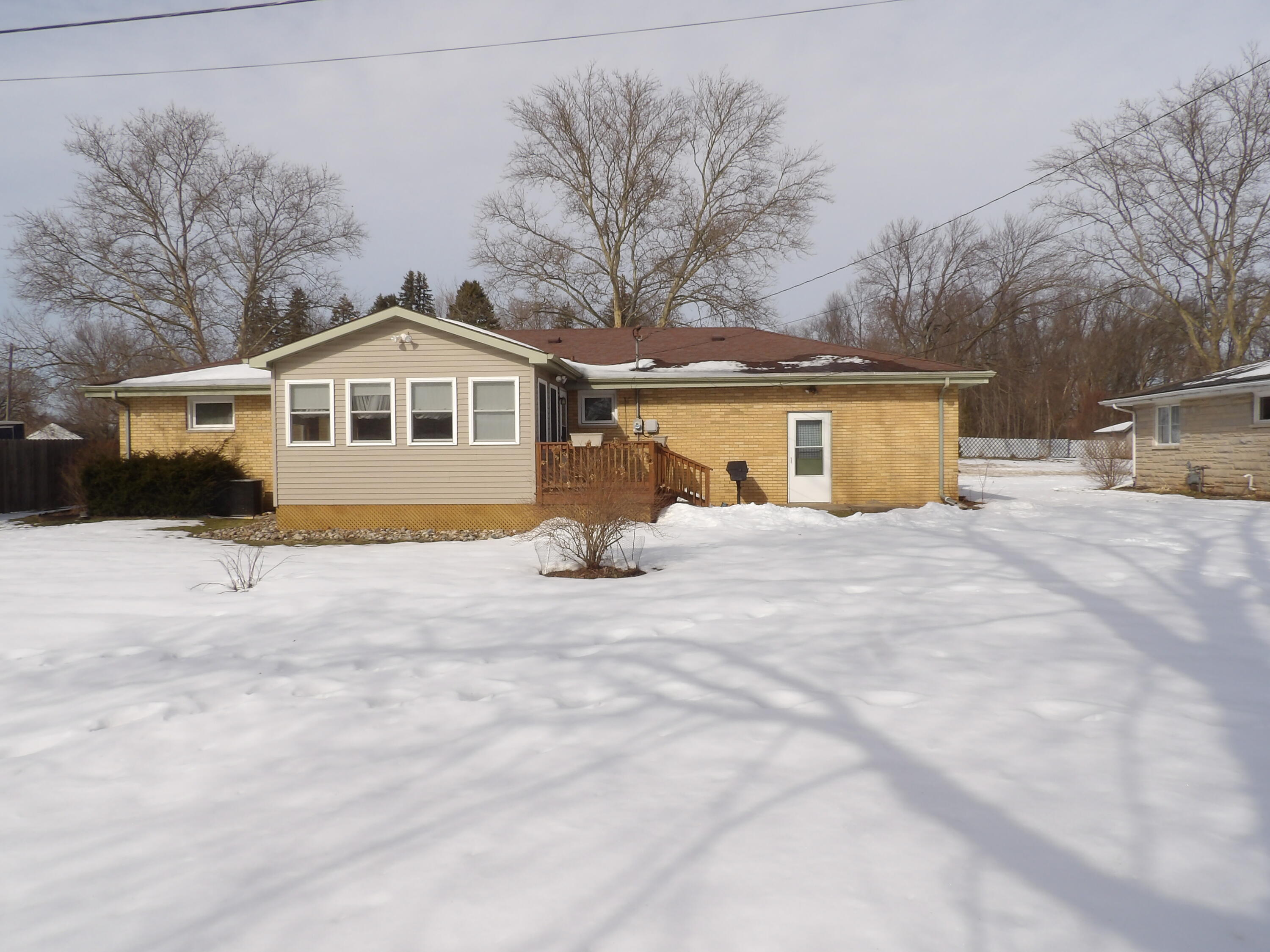415 Remus Drive Buchanan MI 49107
