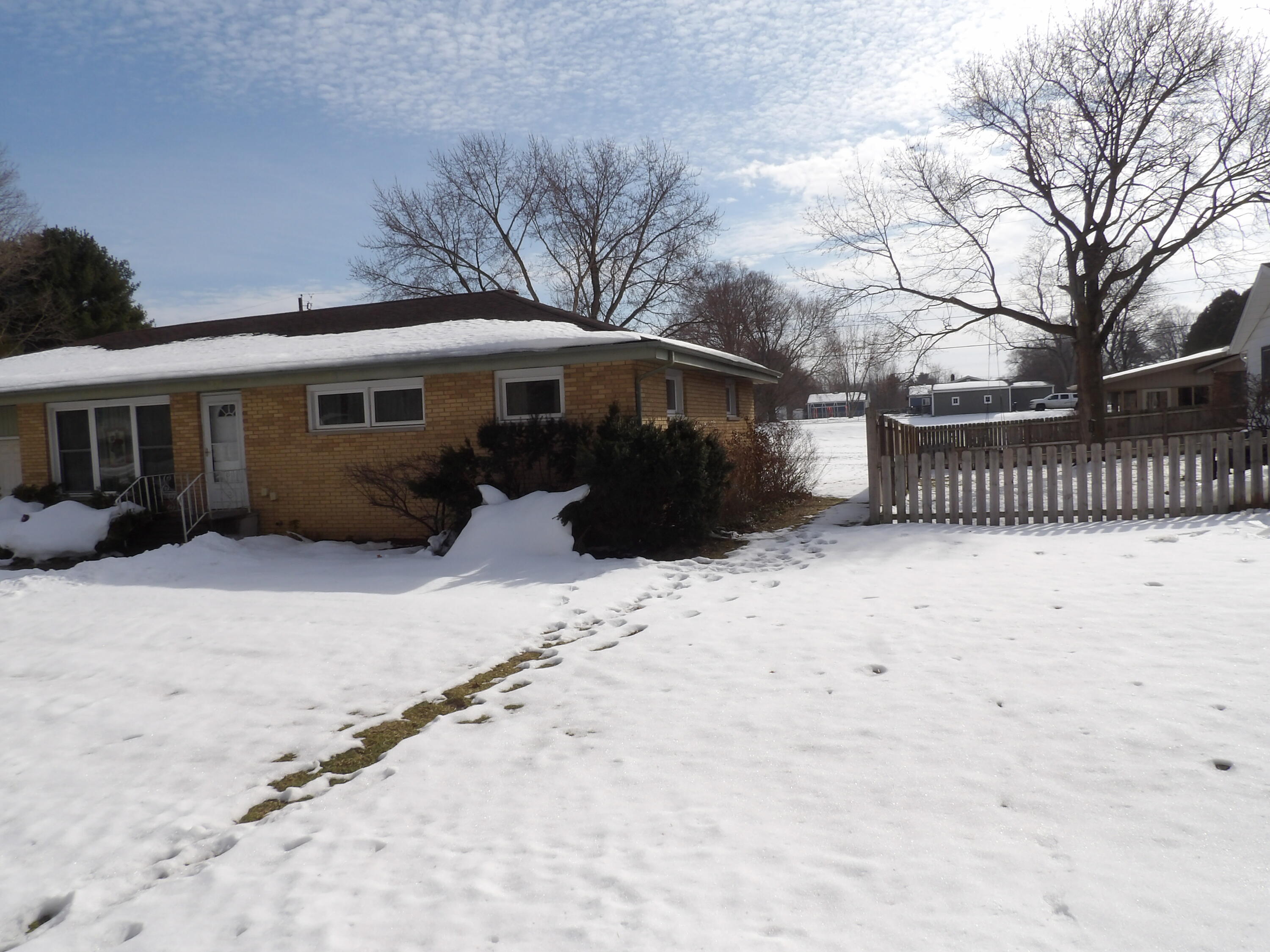 415 Remus Drive Buchanan MI 49107