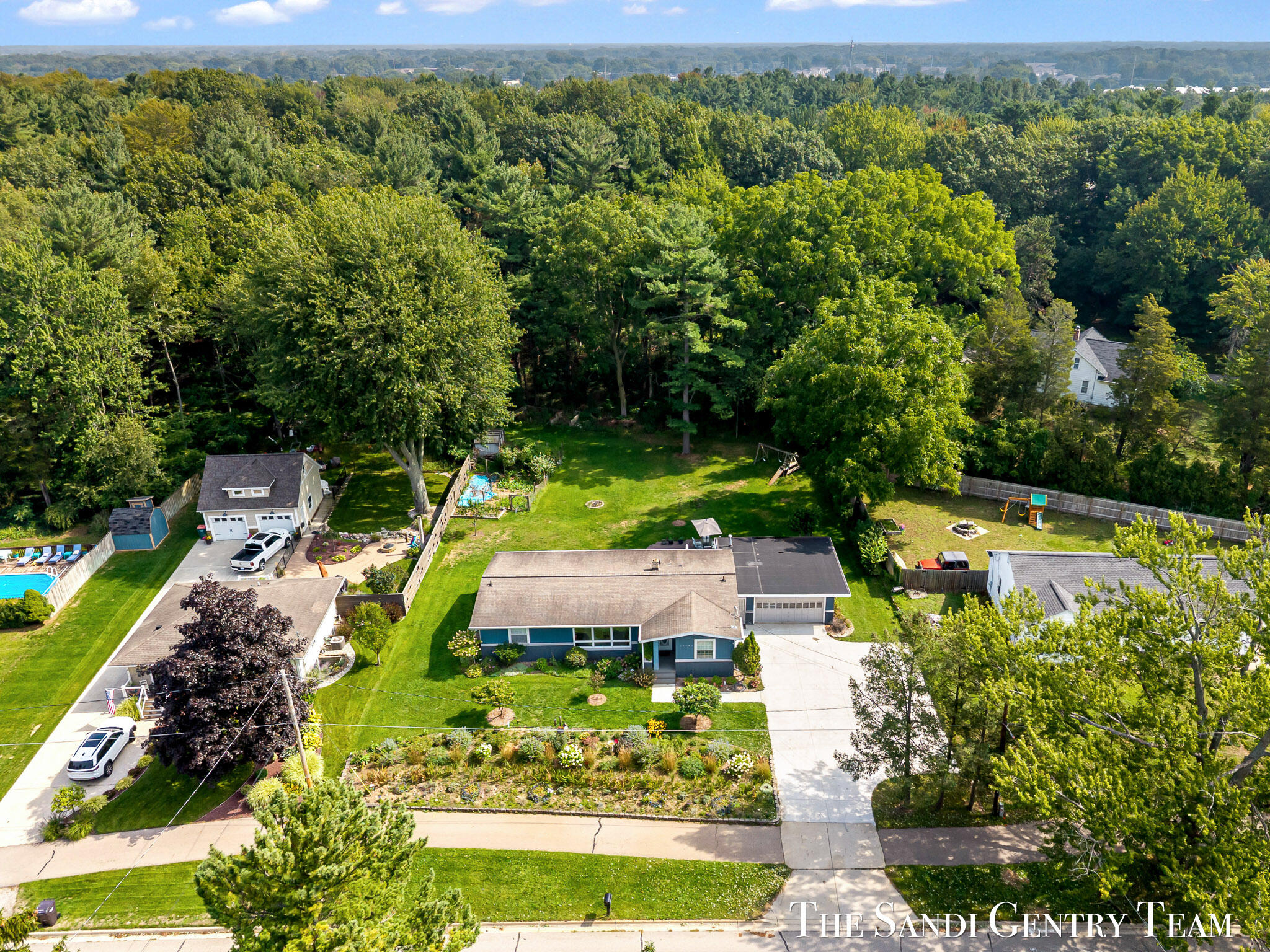 14942 Lakeshore Drive Grand Haven MI 49417