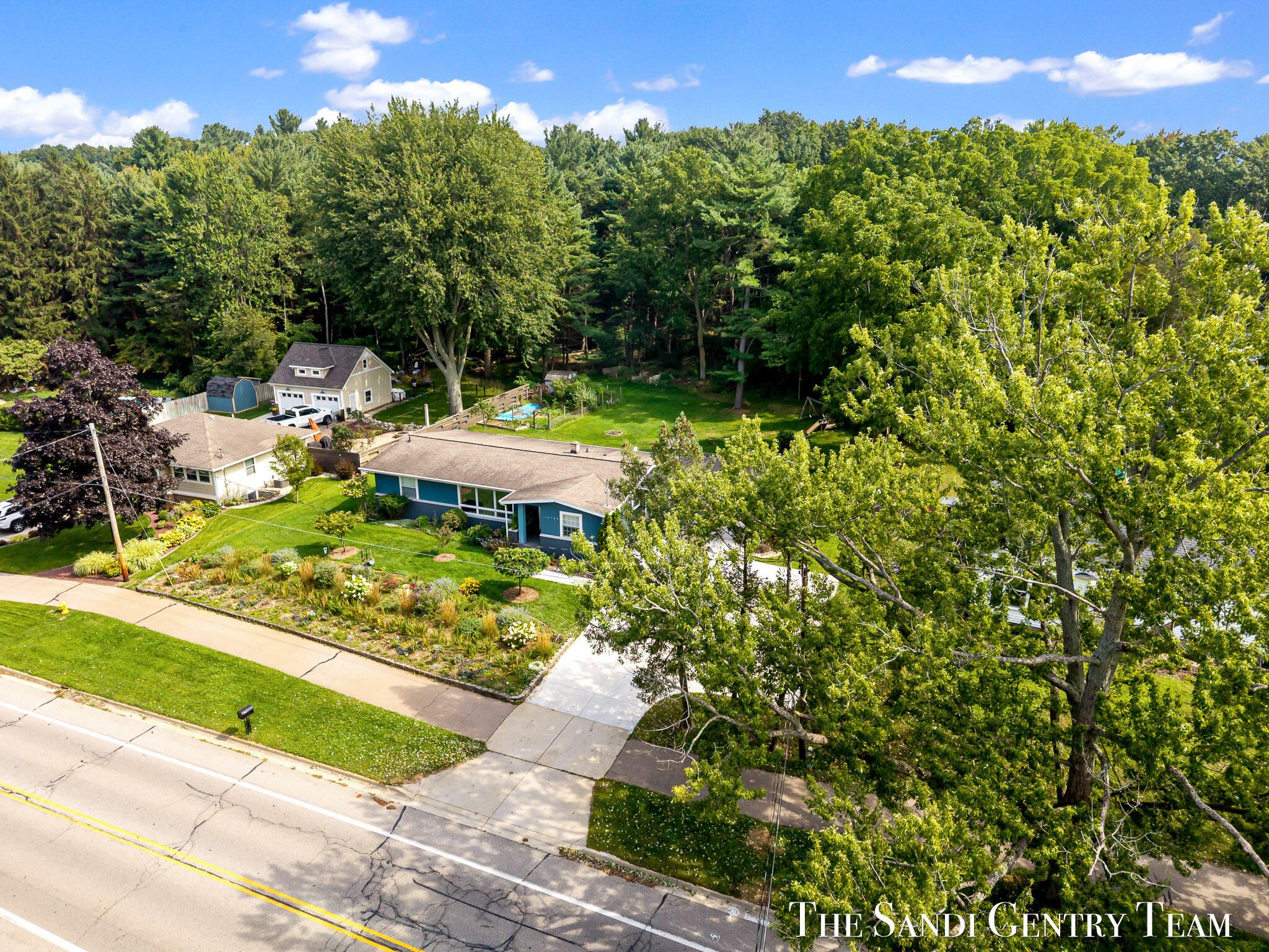 14942 Lakeshore Drive Grand Haven MI 49417