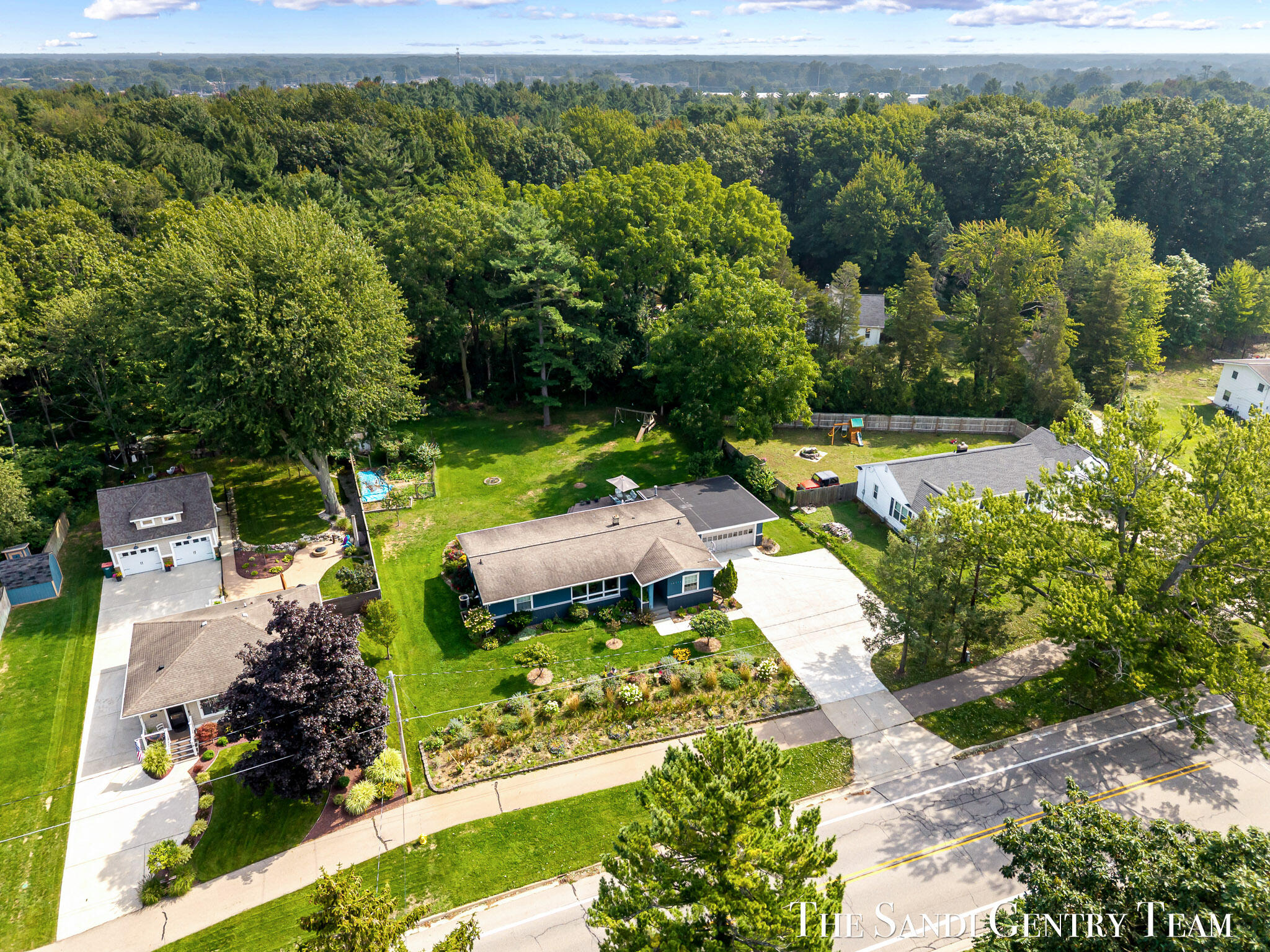 14942 Lakeshore Drive Grand Haven MI 49417