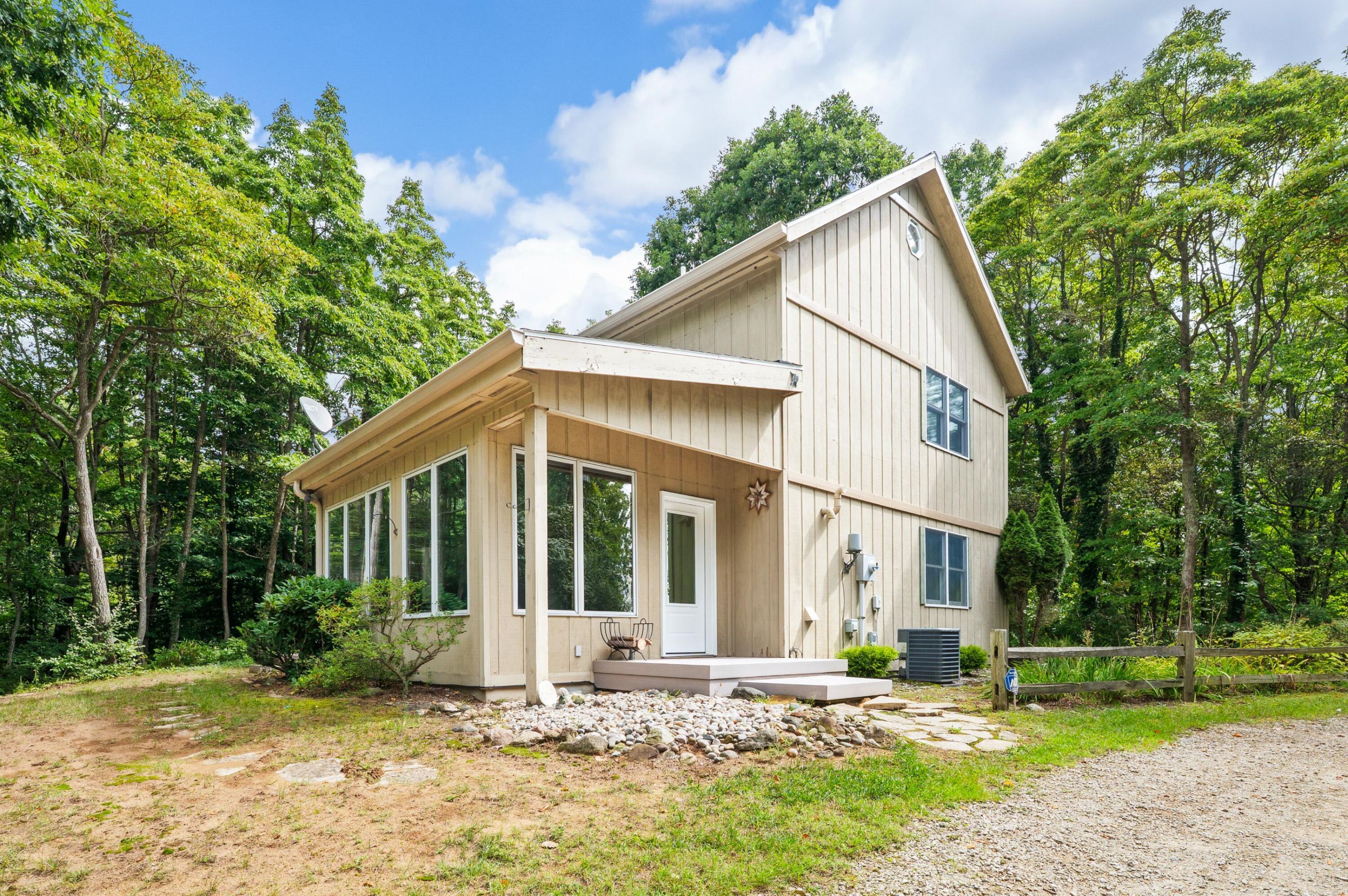 5471 Little Paw Paw Lake Road Coloma MI 49038