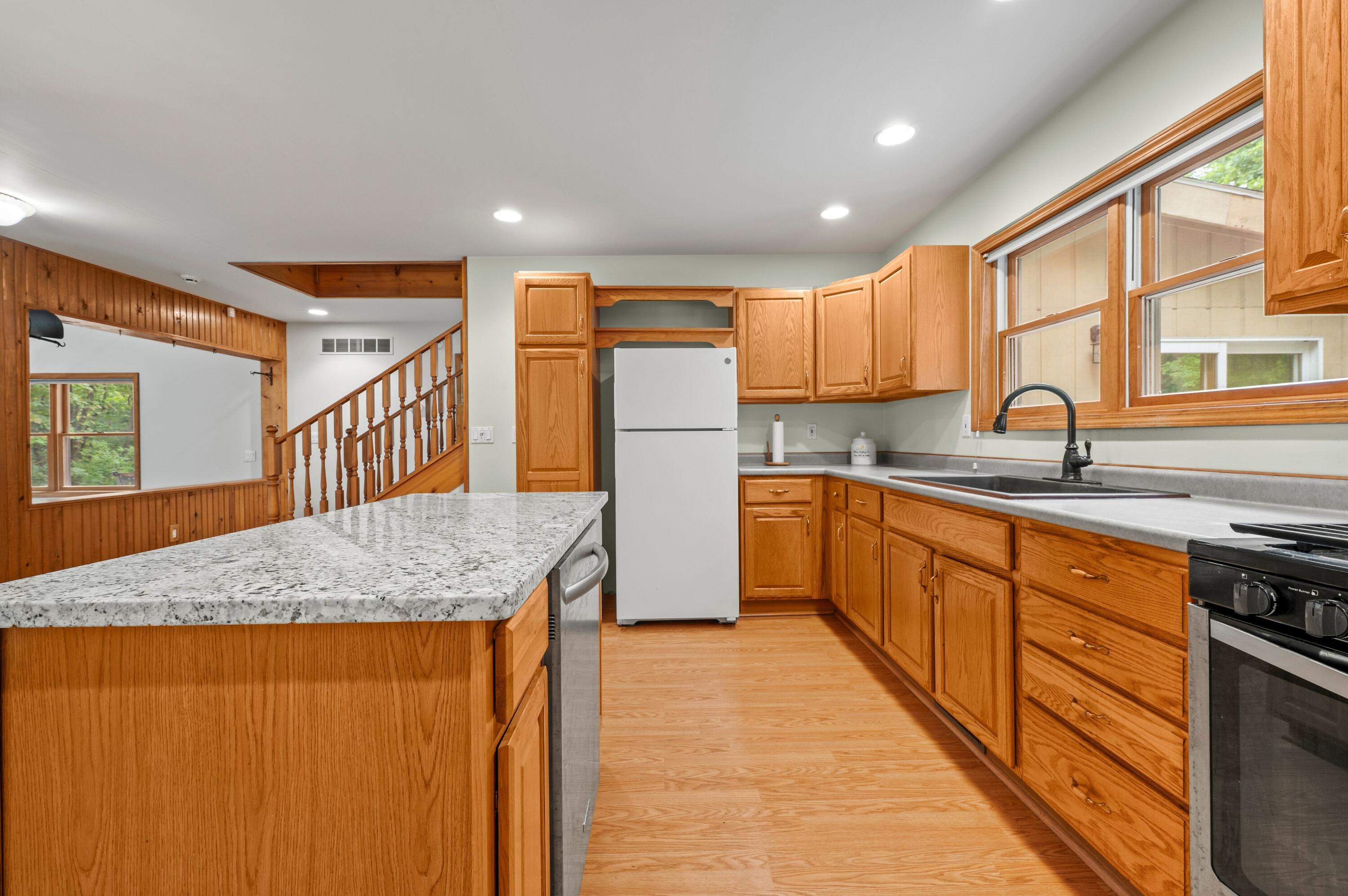5471 Little Paw Paw Lake Road Coloma MI 49038