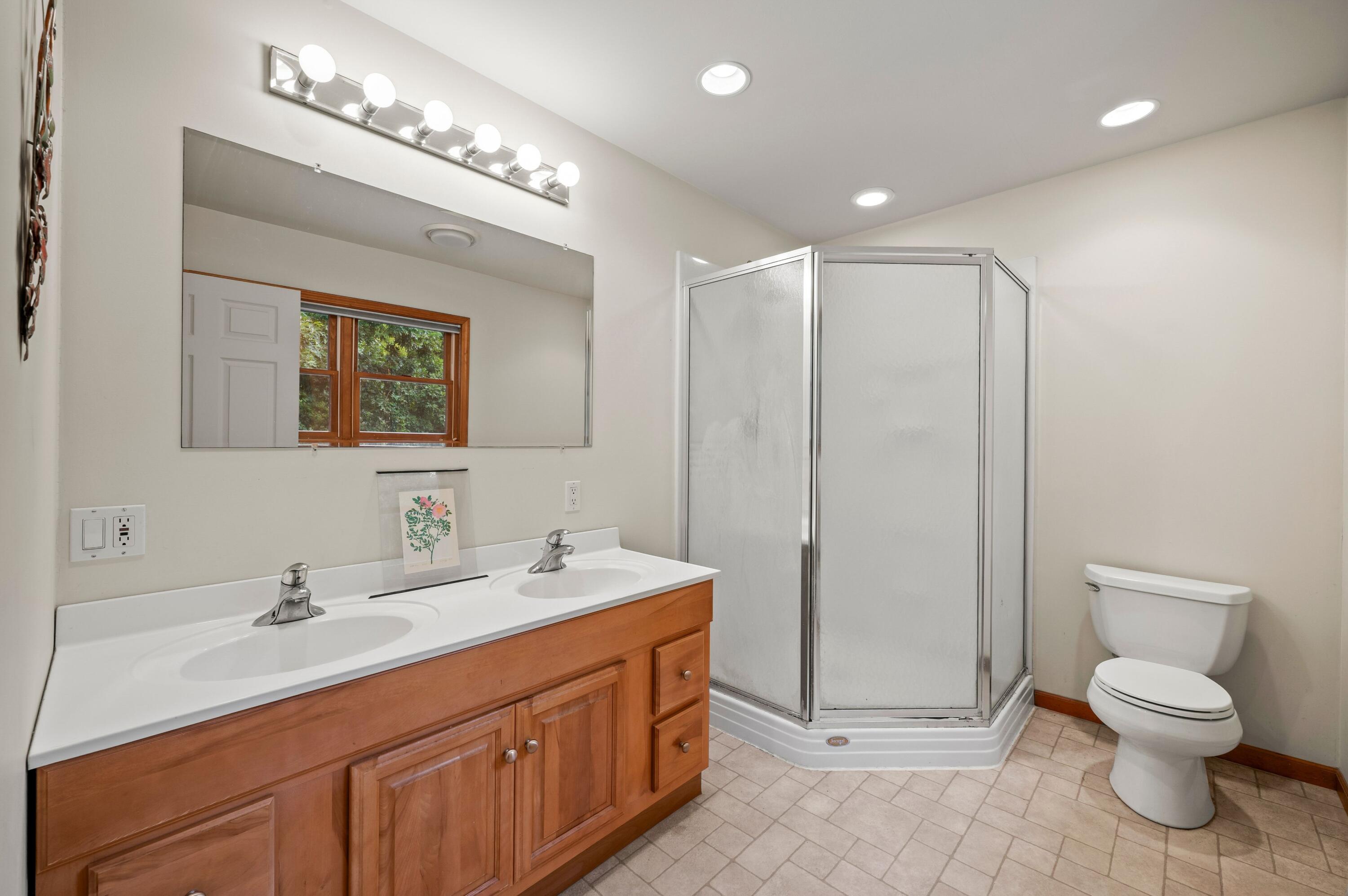 5471 Little Paw Paw Lake Road Coloma MI 49038