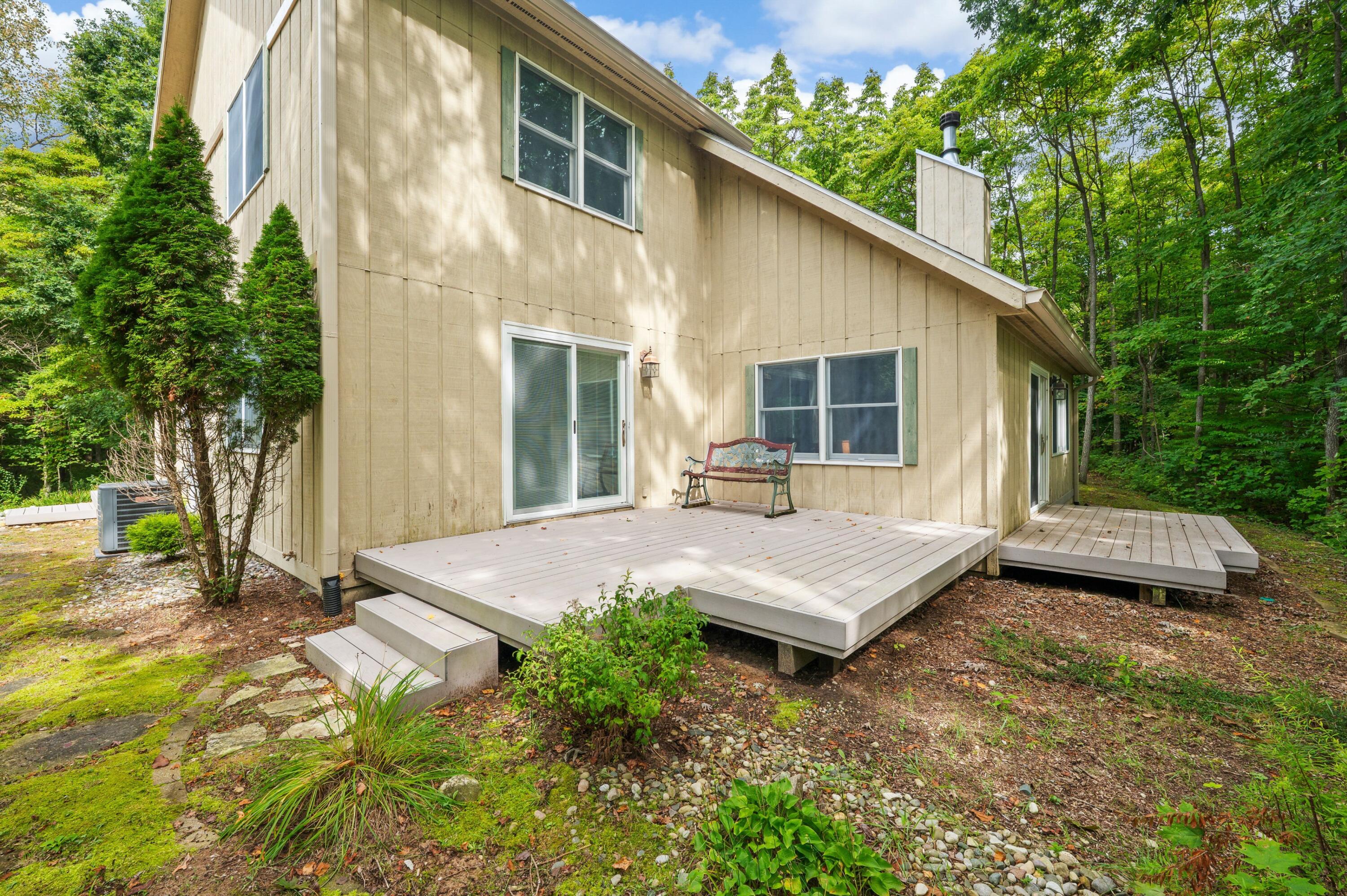 5471 Little Paw Paw Lake Road Coloma MI 49038