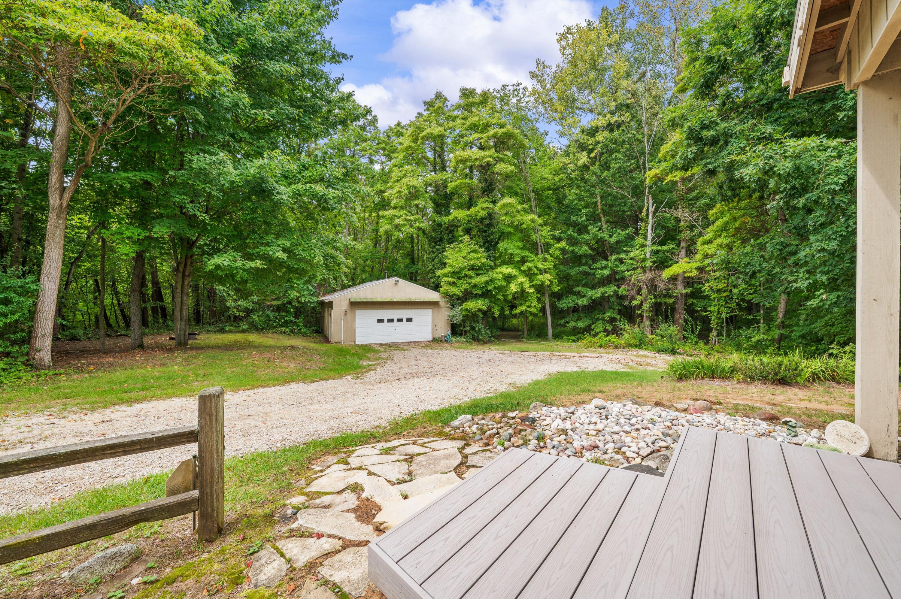 5471 Little Paw Paw Lake Road Coloma MI 49038