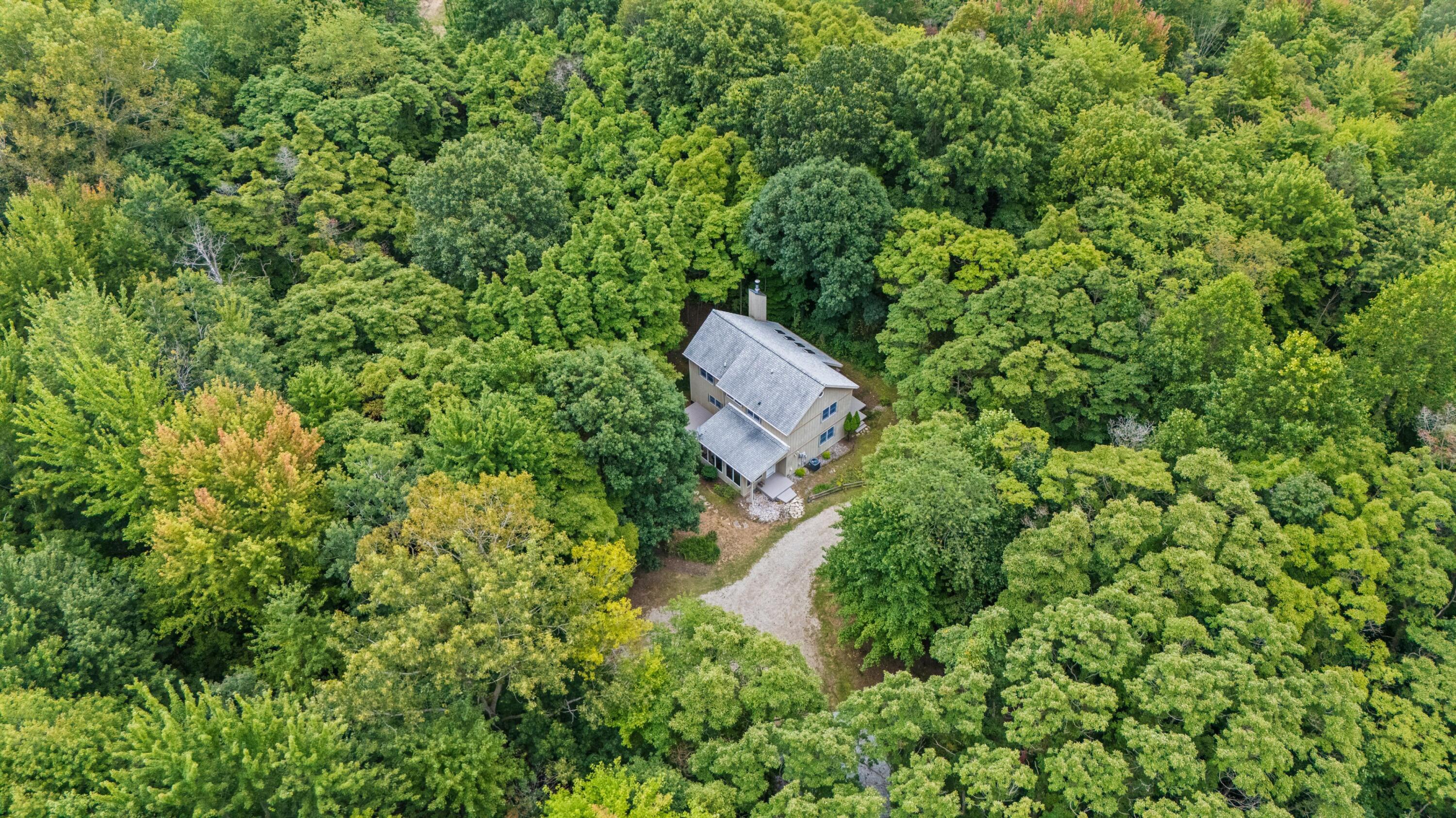 5471 Little Paw Paw Lake Road Coloma MI 49038