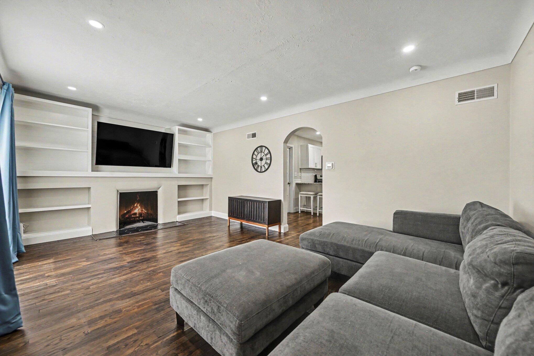 415 Glendale Boulevard Kalamazoo MI 49004