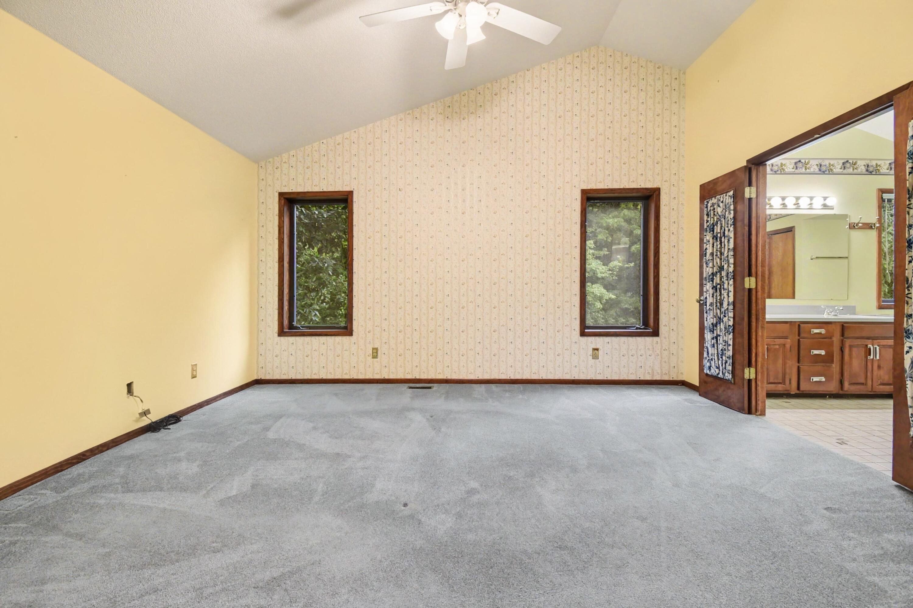 6039 Arroyo Vista Drive NE Rockford MI 49341