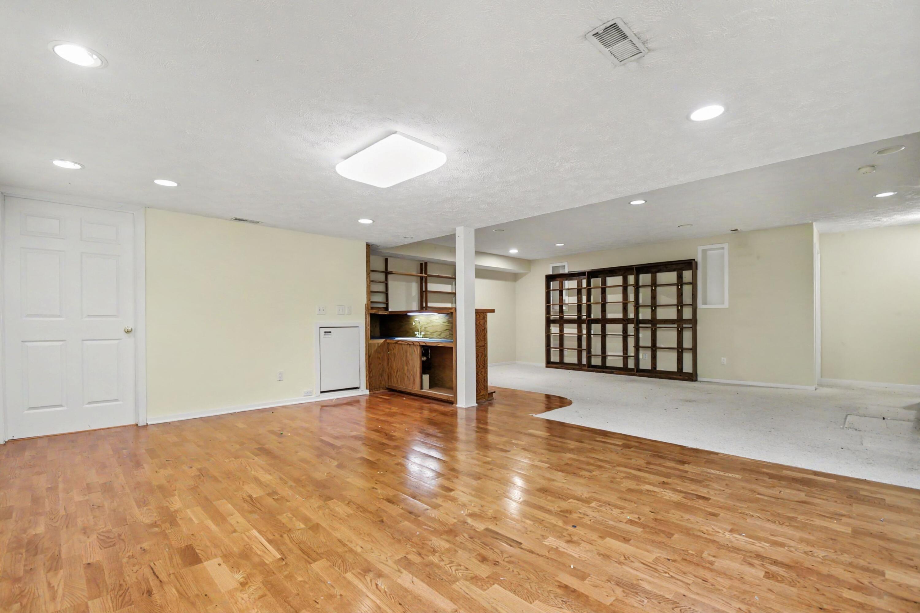 6039 Arroyo Vista Drive NE Rockford MI 49341