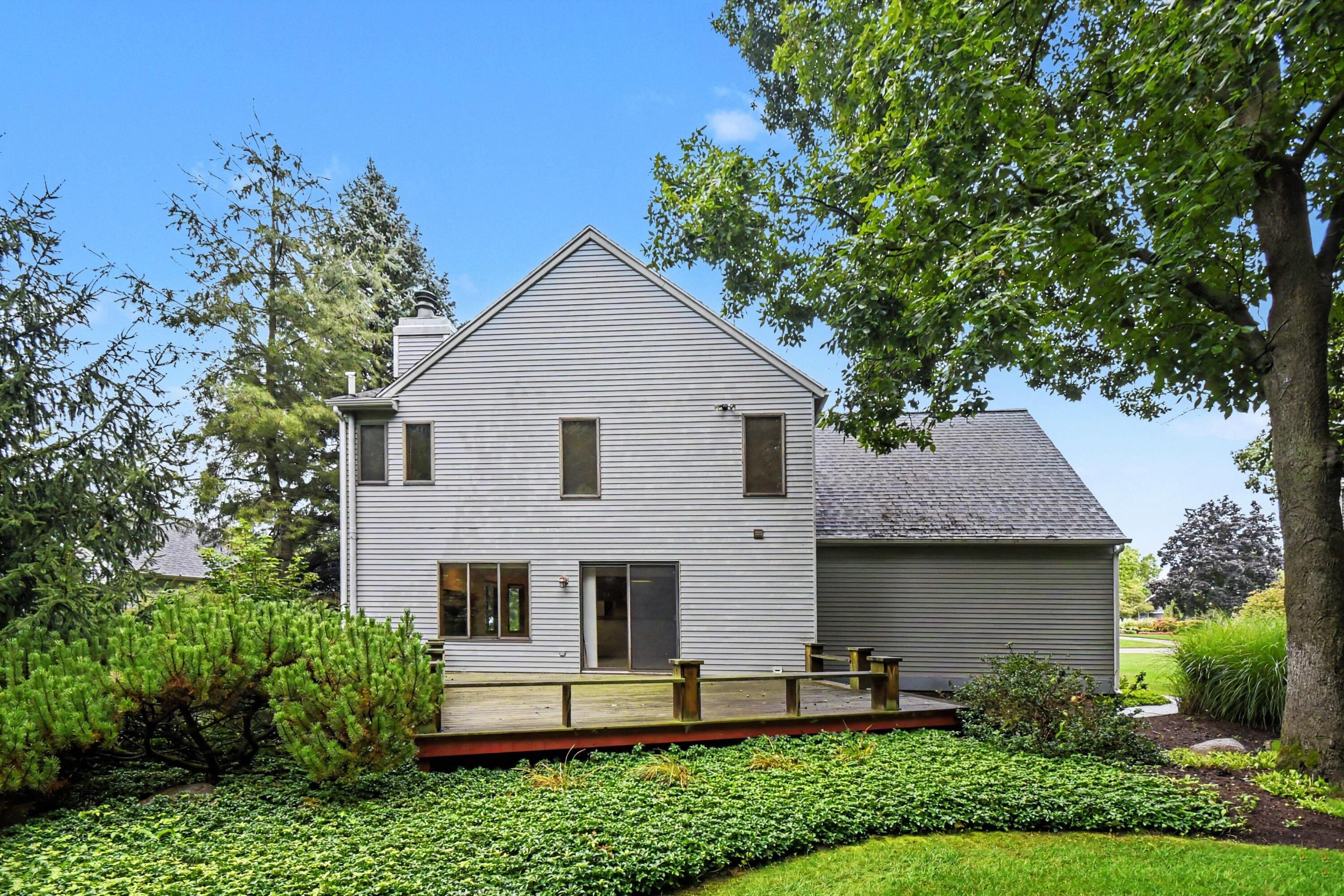 6039 Arroyo Vista Drive NE Rockford MI 49341
