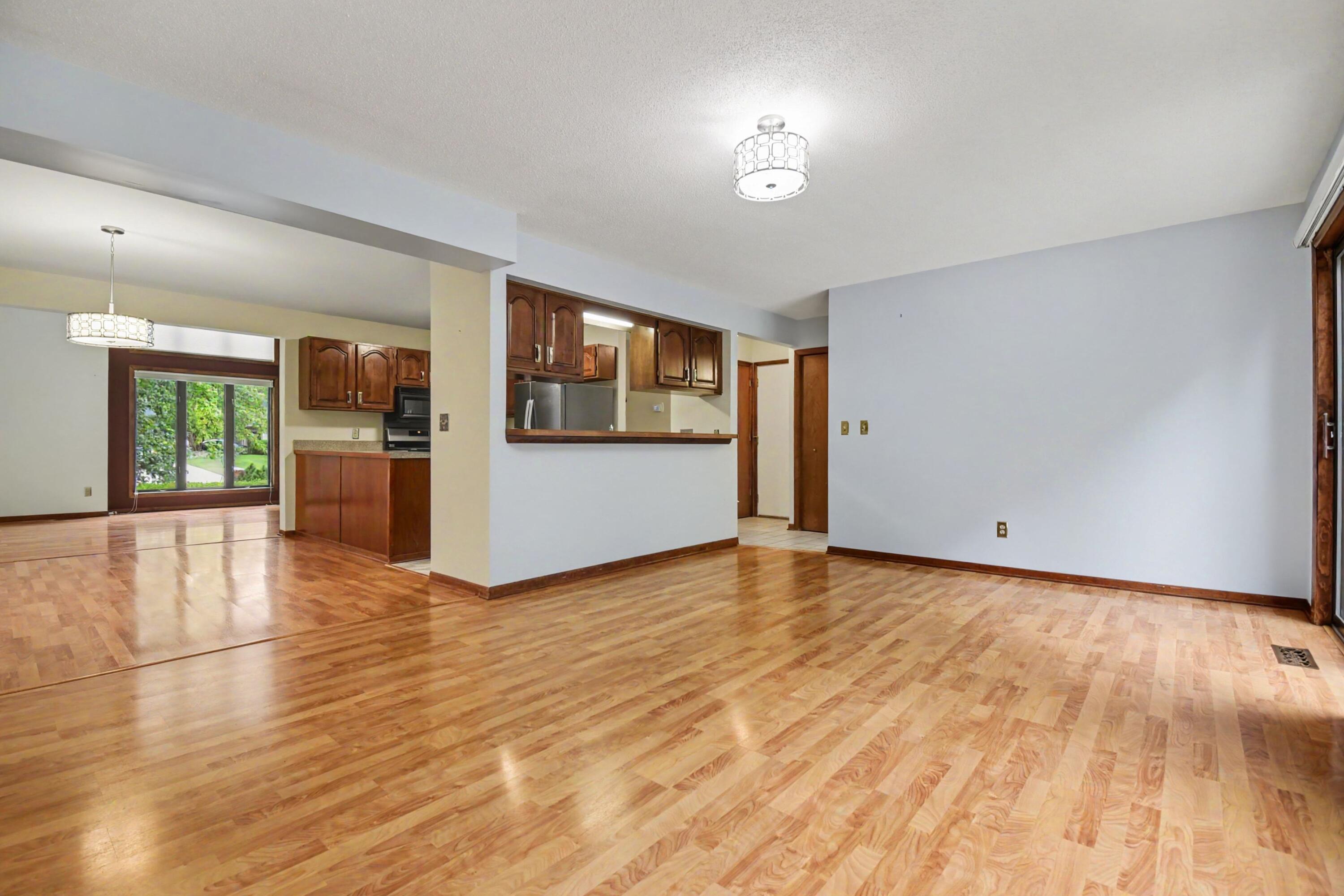 6039 Arroyo Vista Drive NE Rockford MI 49341