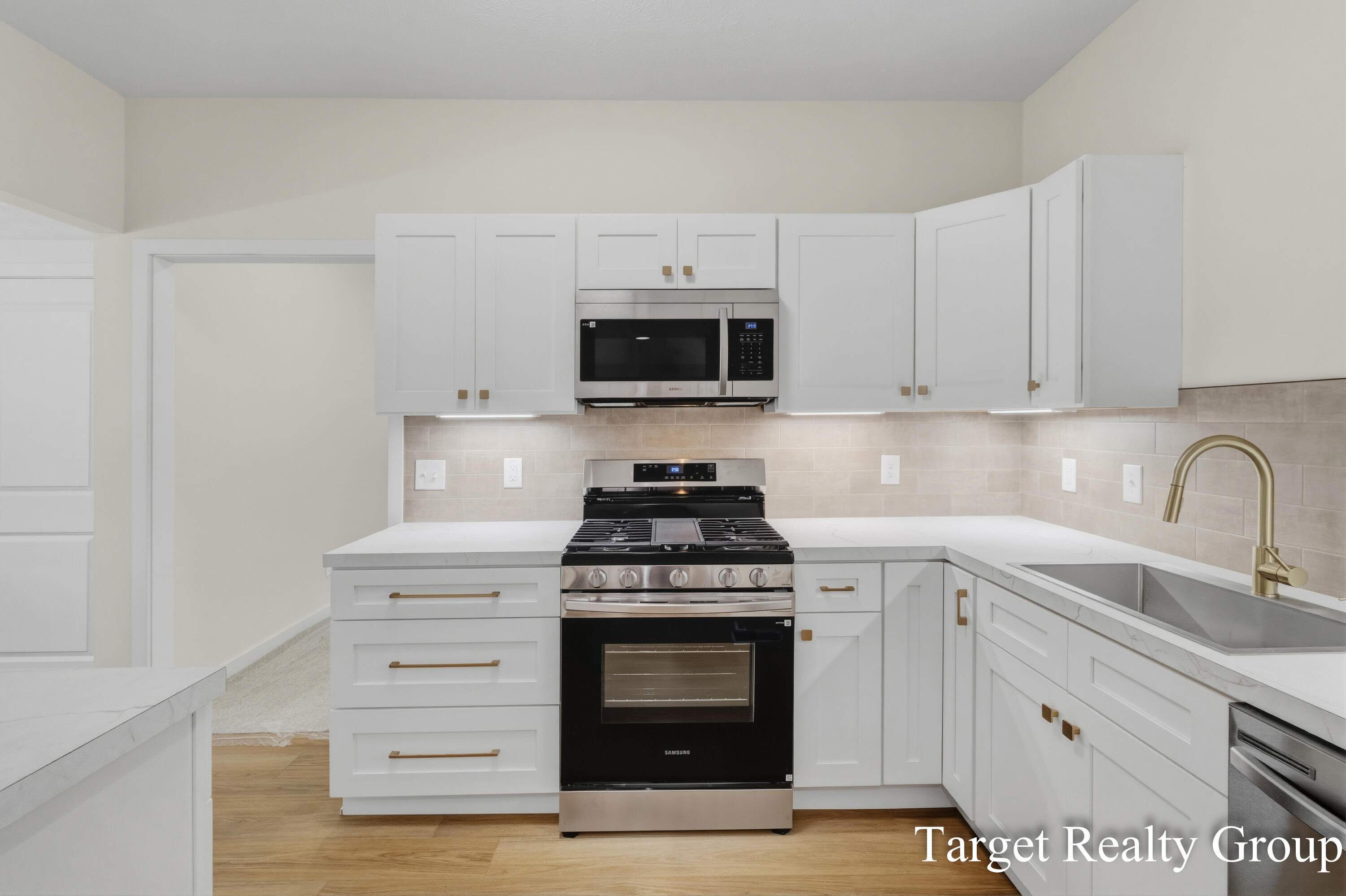 8660 Merry Drive NE Rockford MI 49341