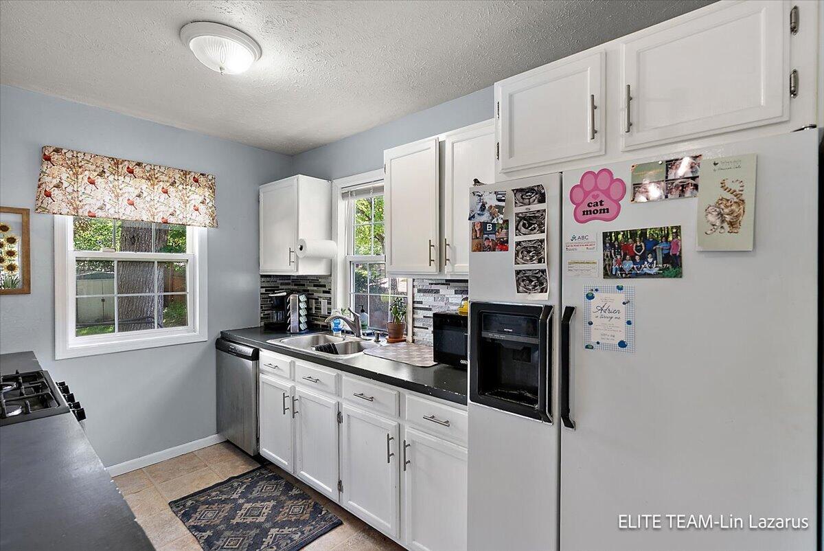 736 Cass Avenue SE Grand Rapids MI 49503