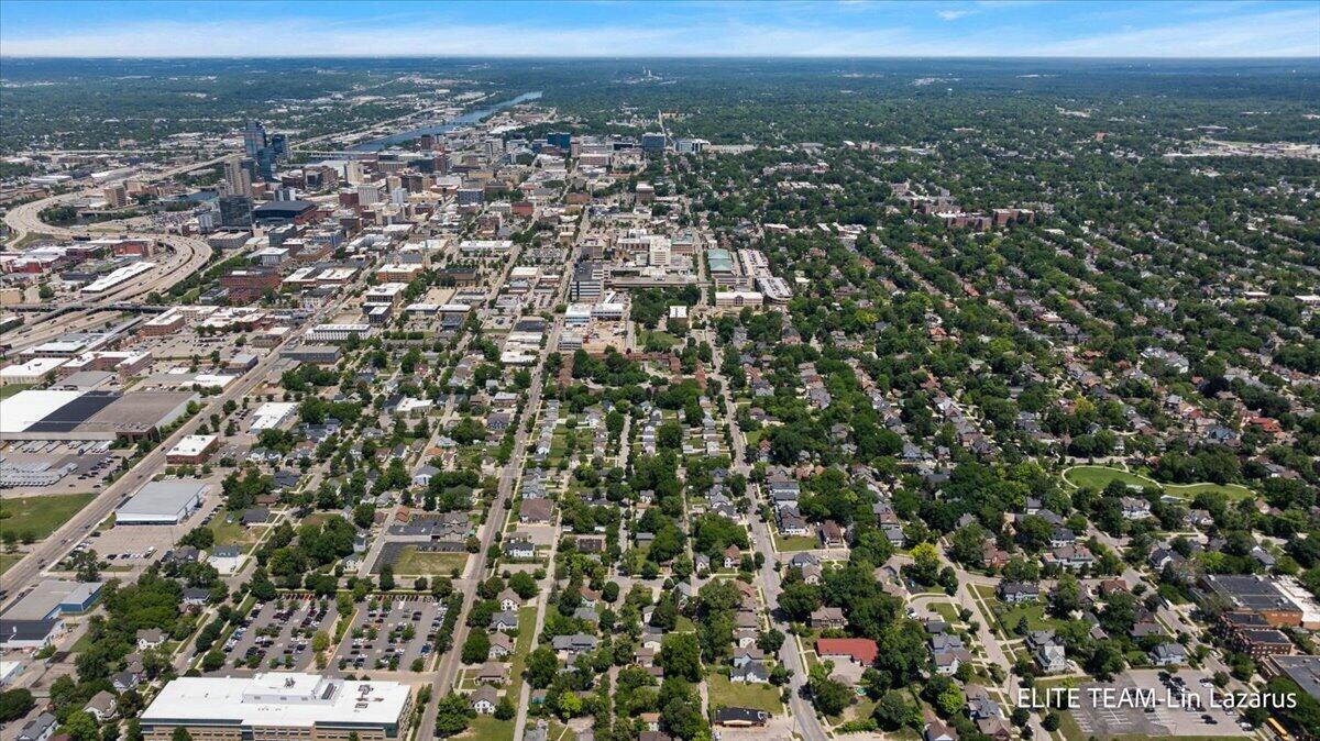 736 Cass Avenue SE Grand Rapids MI 49503