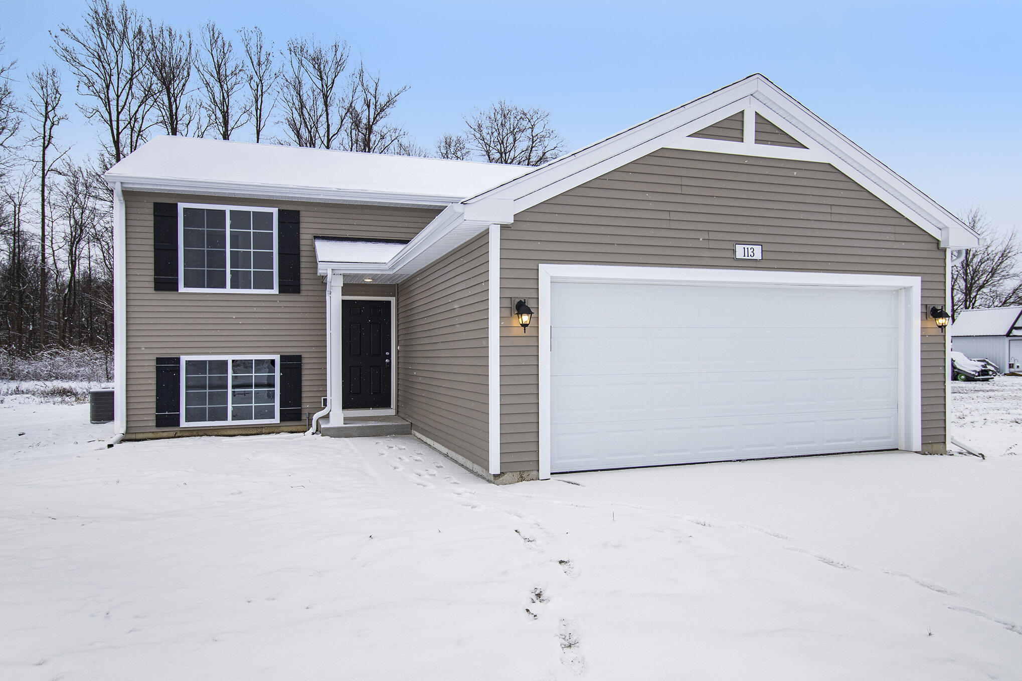 2471 Stratton Road Benton Harbor MI 49022