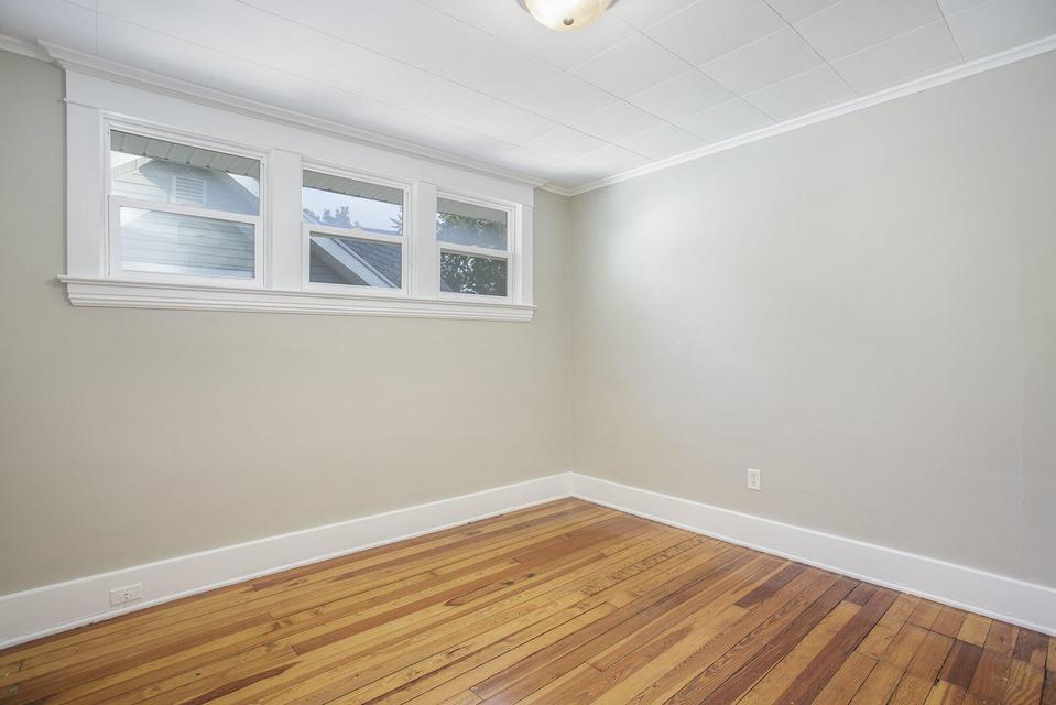 1128 Powers Avenue NW Grand Rapids MI 49504