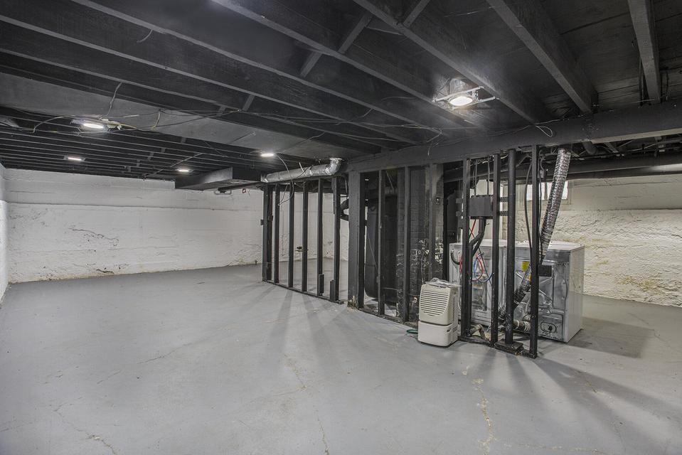 1128 Powers Avenue NW Grand Rapids MI 49504