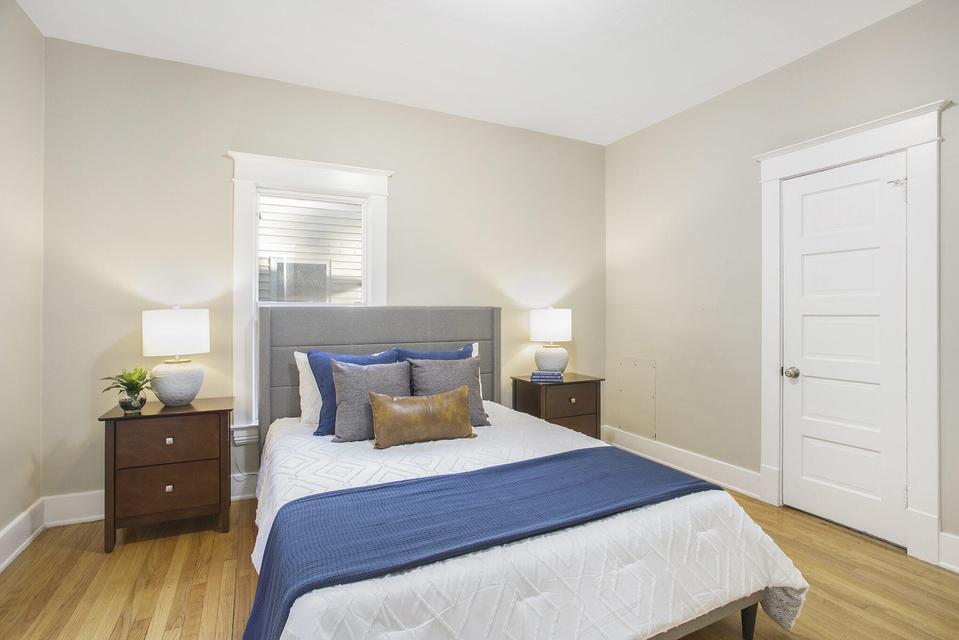 1128 Powers Avenue NW Grand Rapids MI 49504