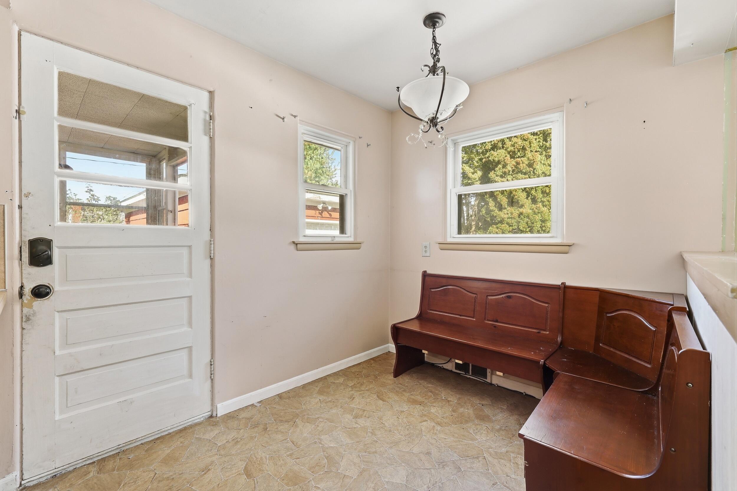 2211 Apple Avenue NW Grand Rapids MI 49504