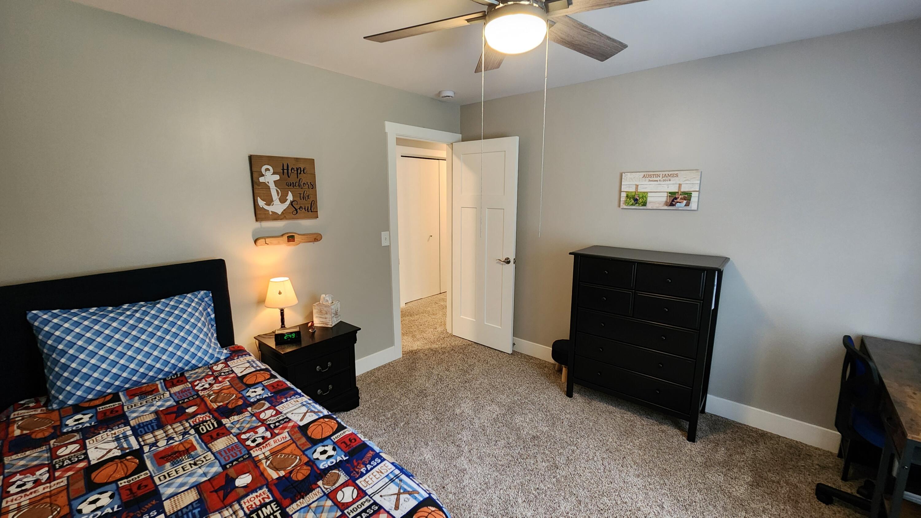 1538 Hillsboro Avenue SE Grand Rapids MI 49546