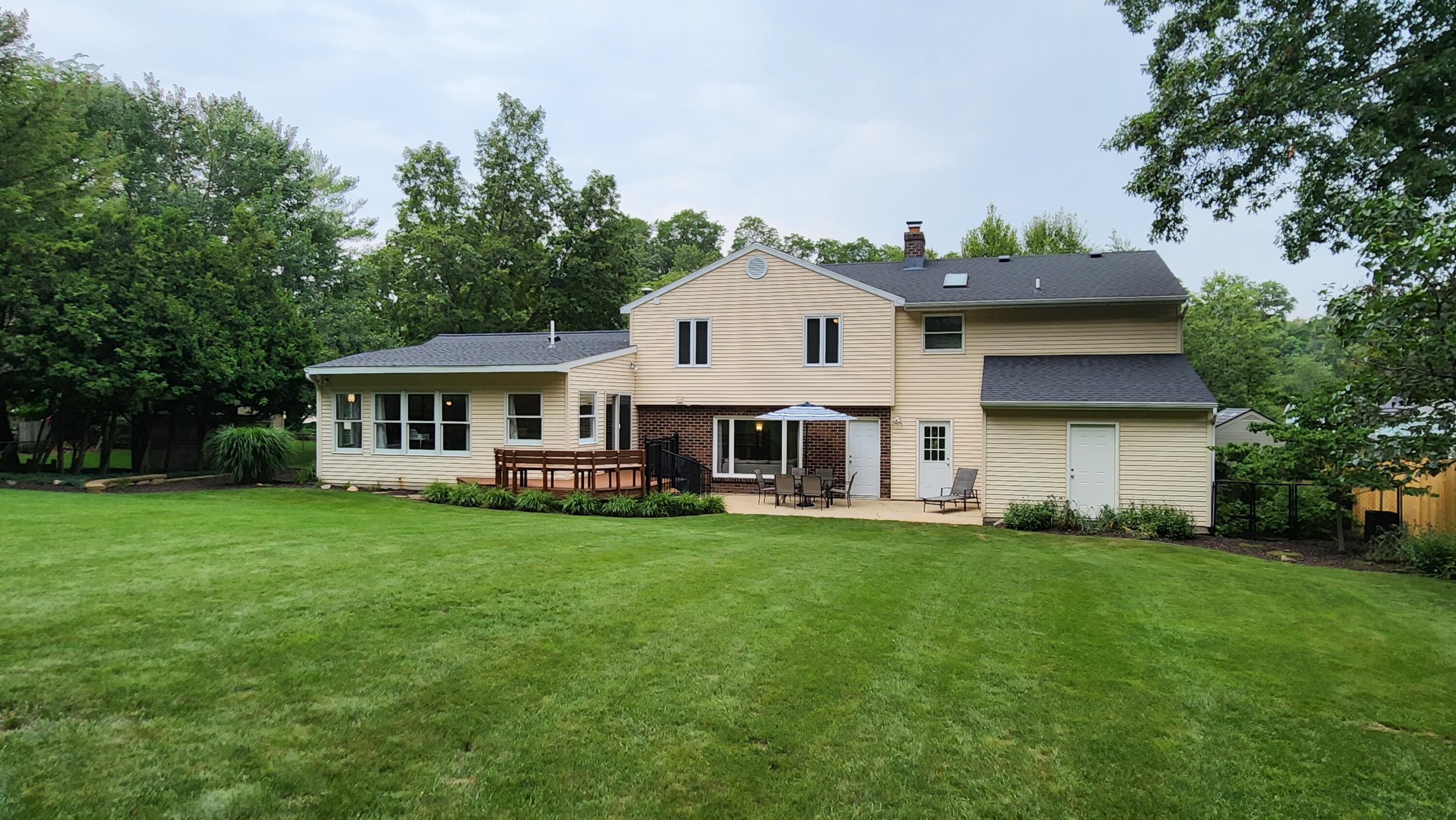 1538 Hillsboro Avenue SE Grand Rapids MI 49546