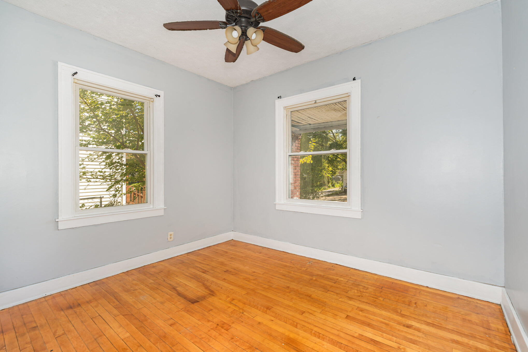 907 Humbolt Street SE Grand Rapids MI 49507