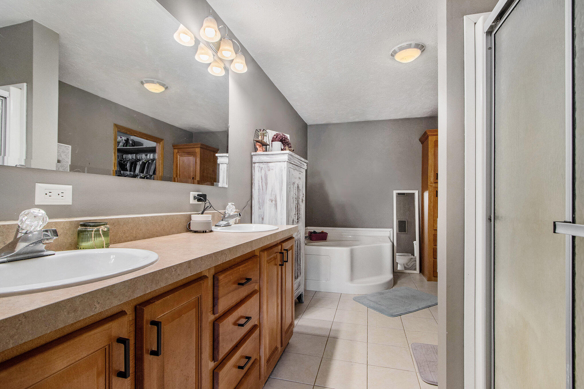 2116 Appy Way Allegan MI 49010