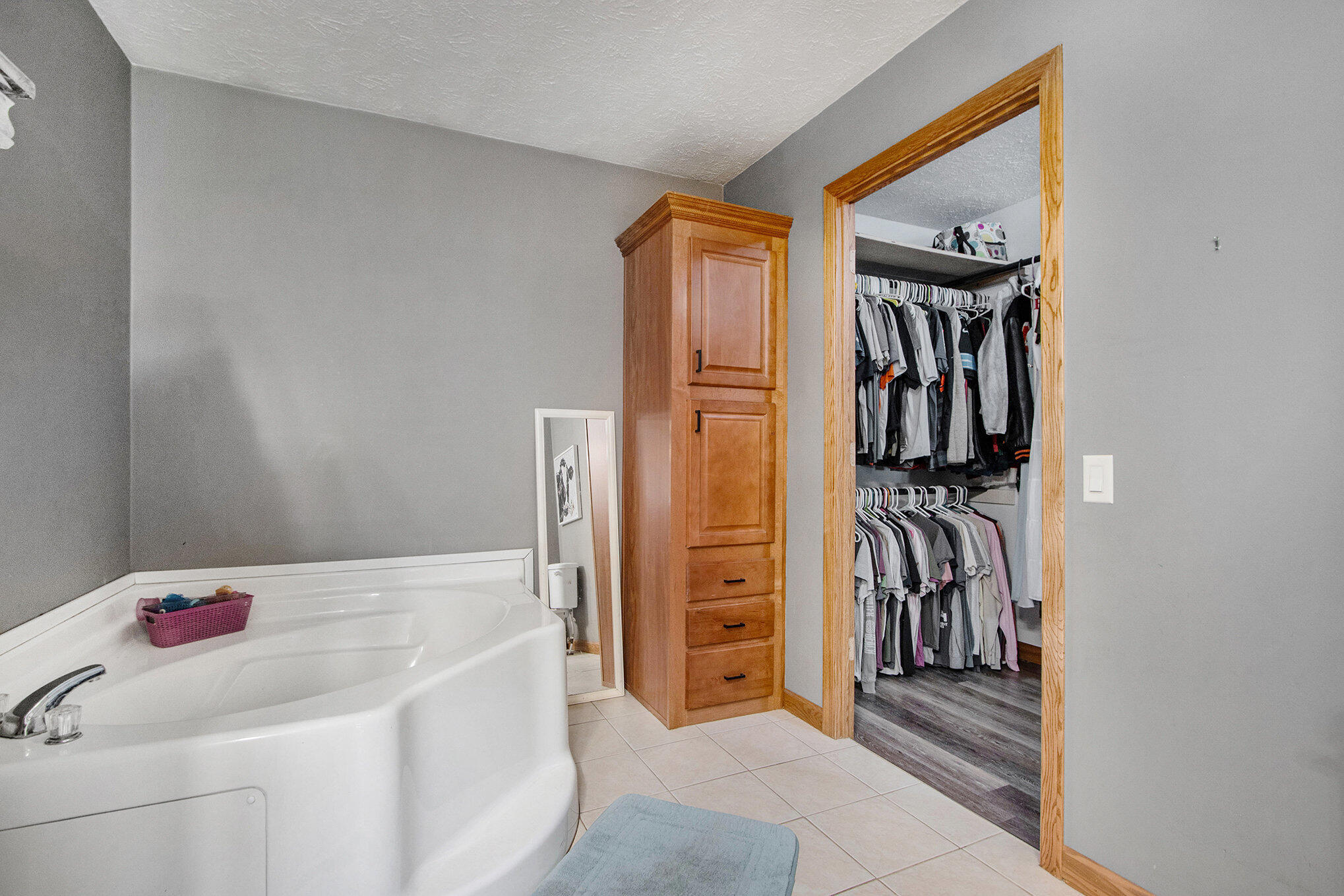 2116 Appy Way Allegan MI 49010