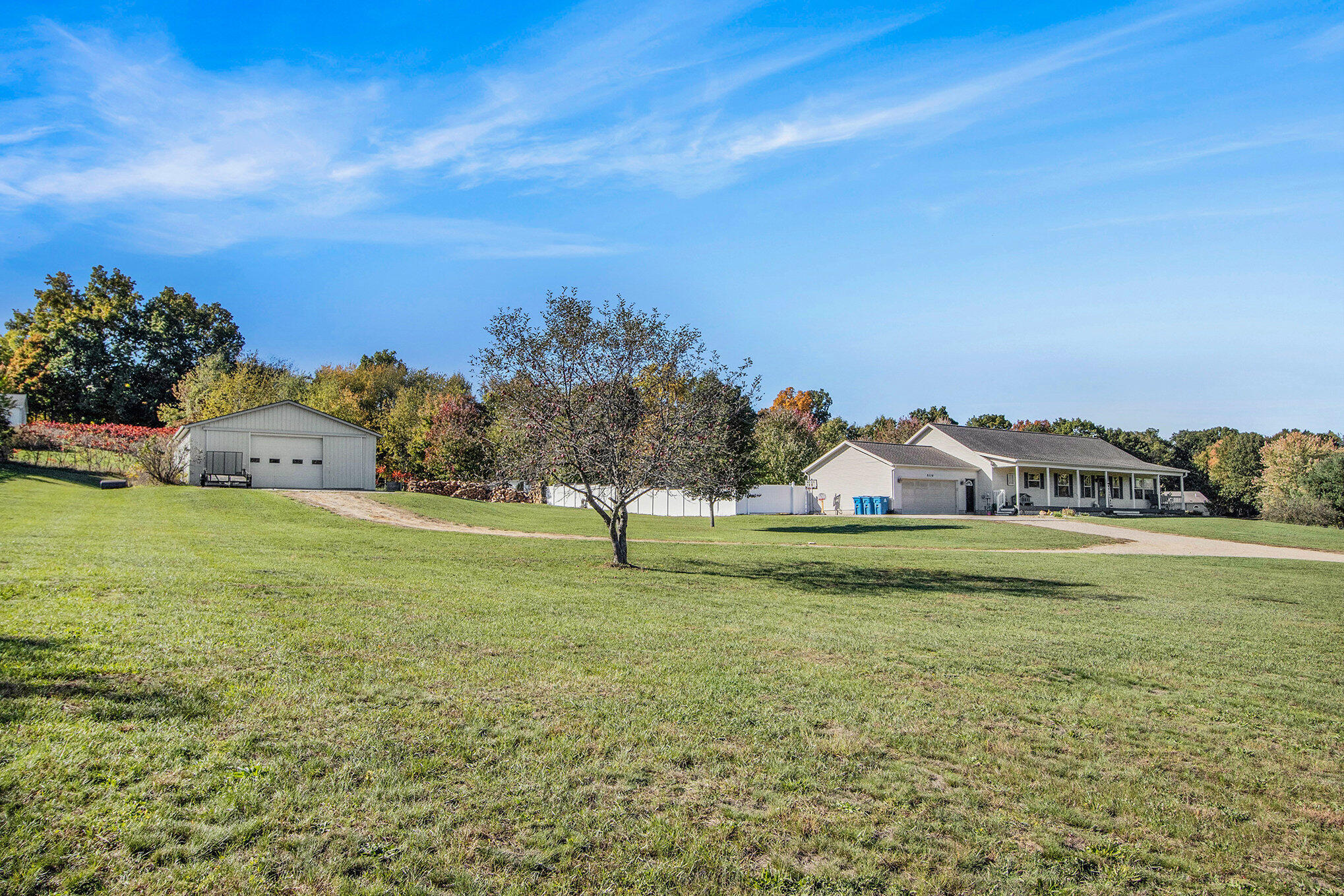 2116 Appy Way Allegan MI 49010