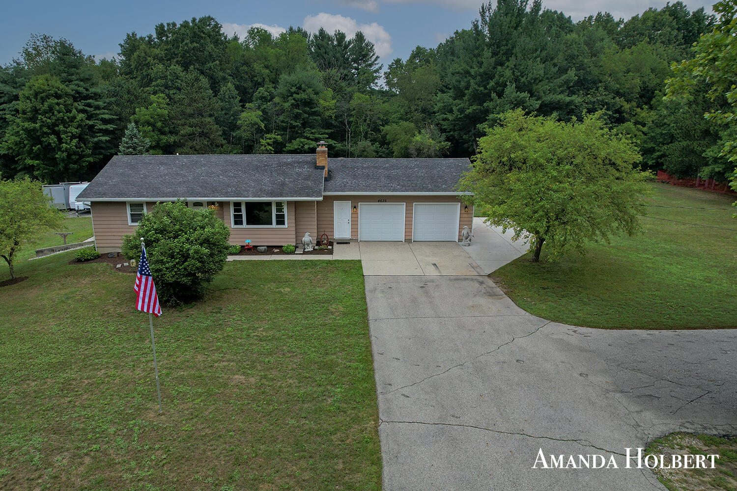 4635 12 Mile Road NE Rockford MI 49341