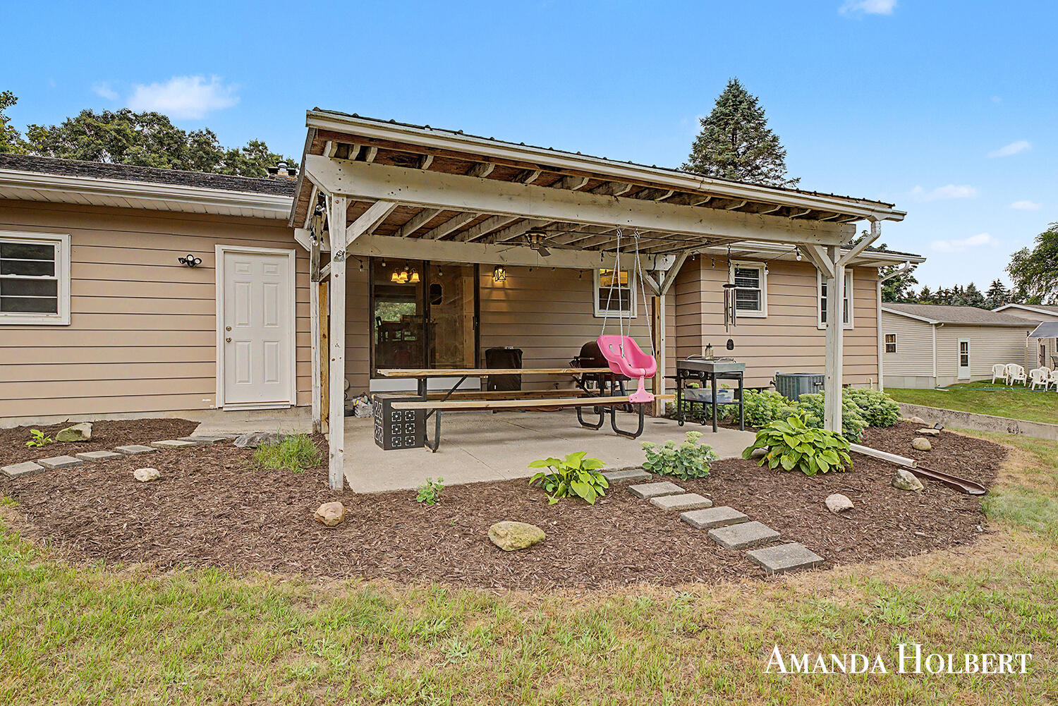 4635 12 Mile Road NE Rockford MI 49341