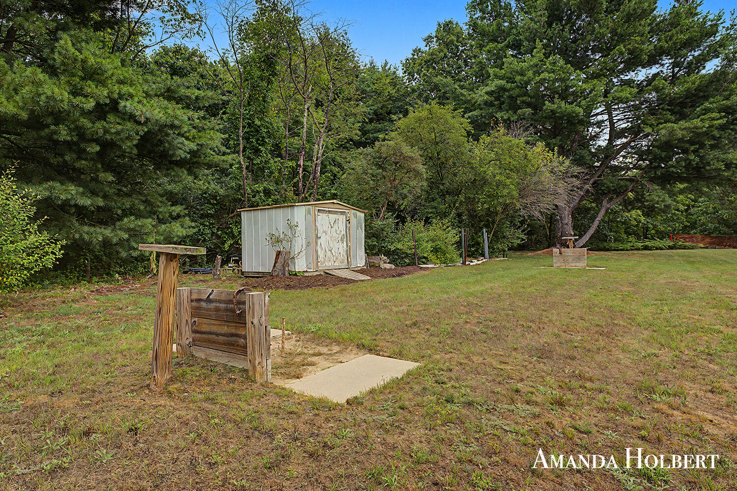 4635 12 Mile Road NE Rockford MI 49341