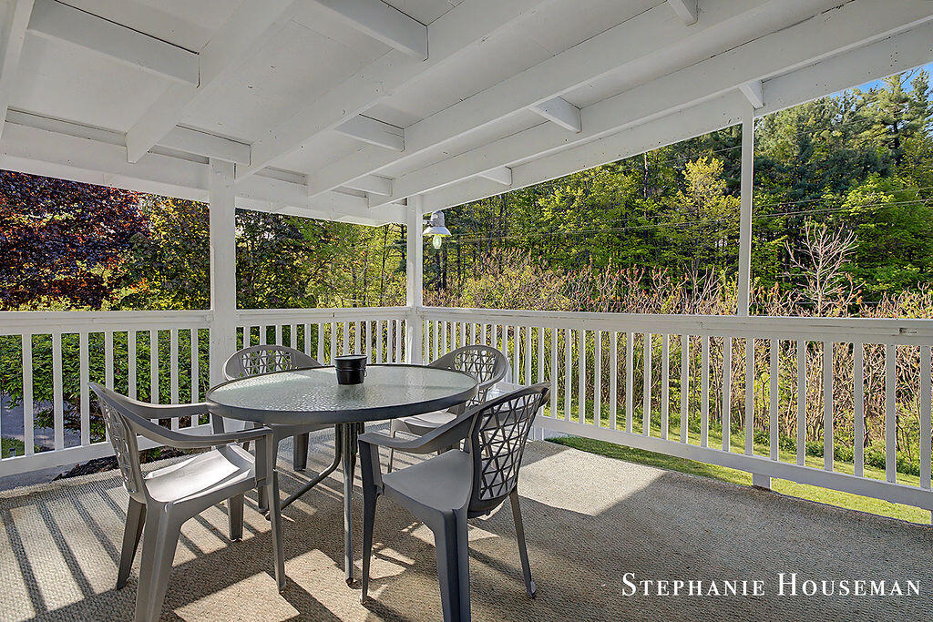 2914 River Hill Drive NW Grand Rapids MI 49534