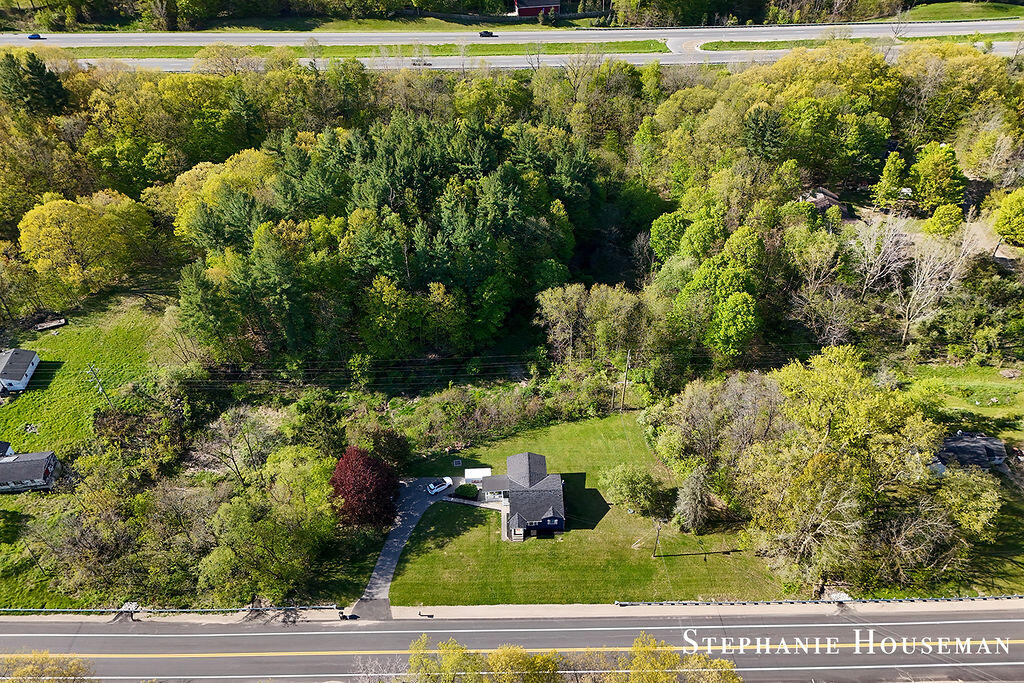 2914 River Hill Drive NW Grand Rapids MI 49534