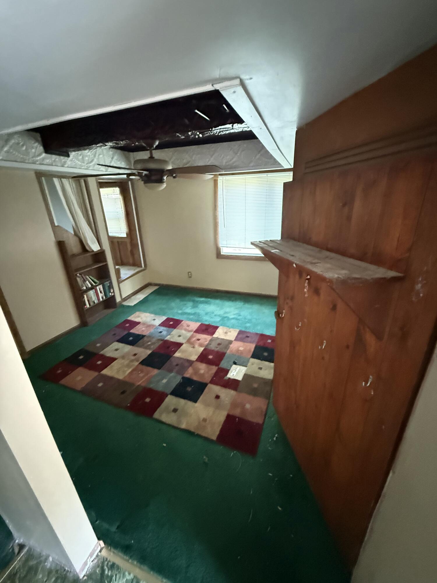 3691 Willow Drive NE Grand Rapids MI 49525