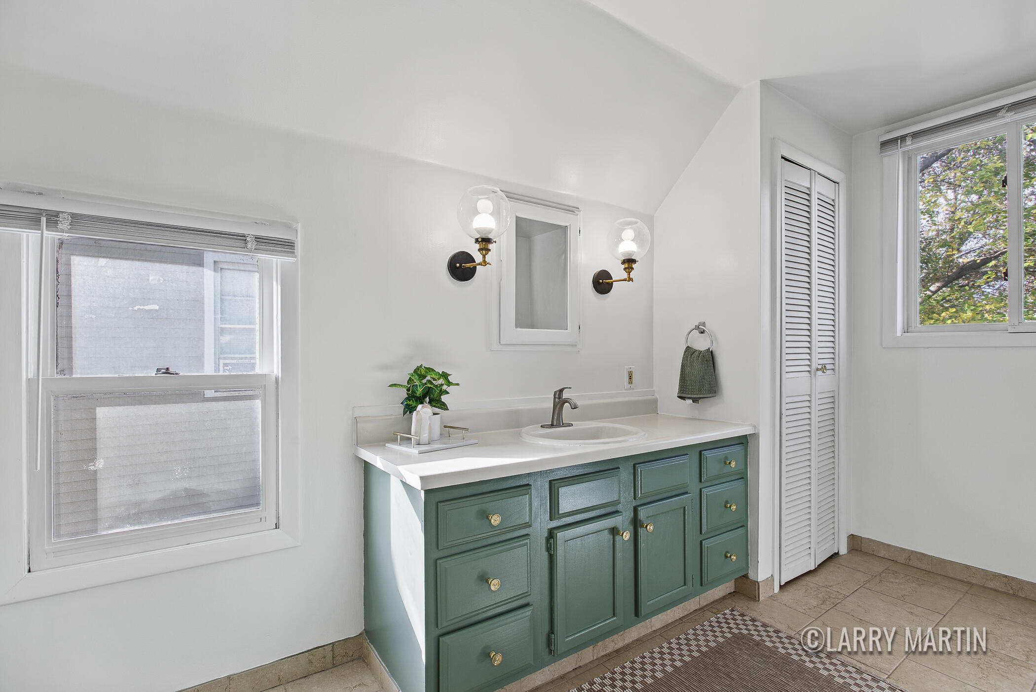 1127 Sibley Street NW Grand Rapids MI 49504