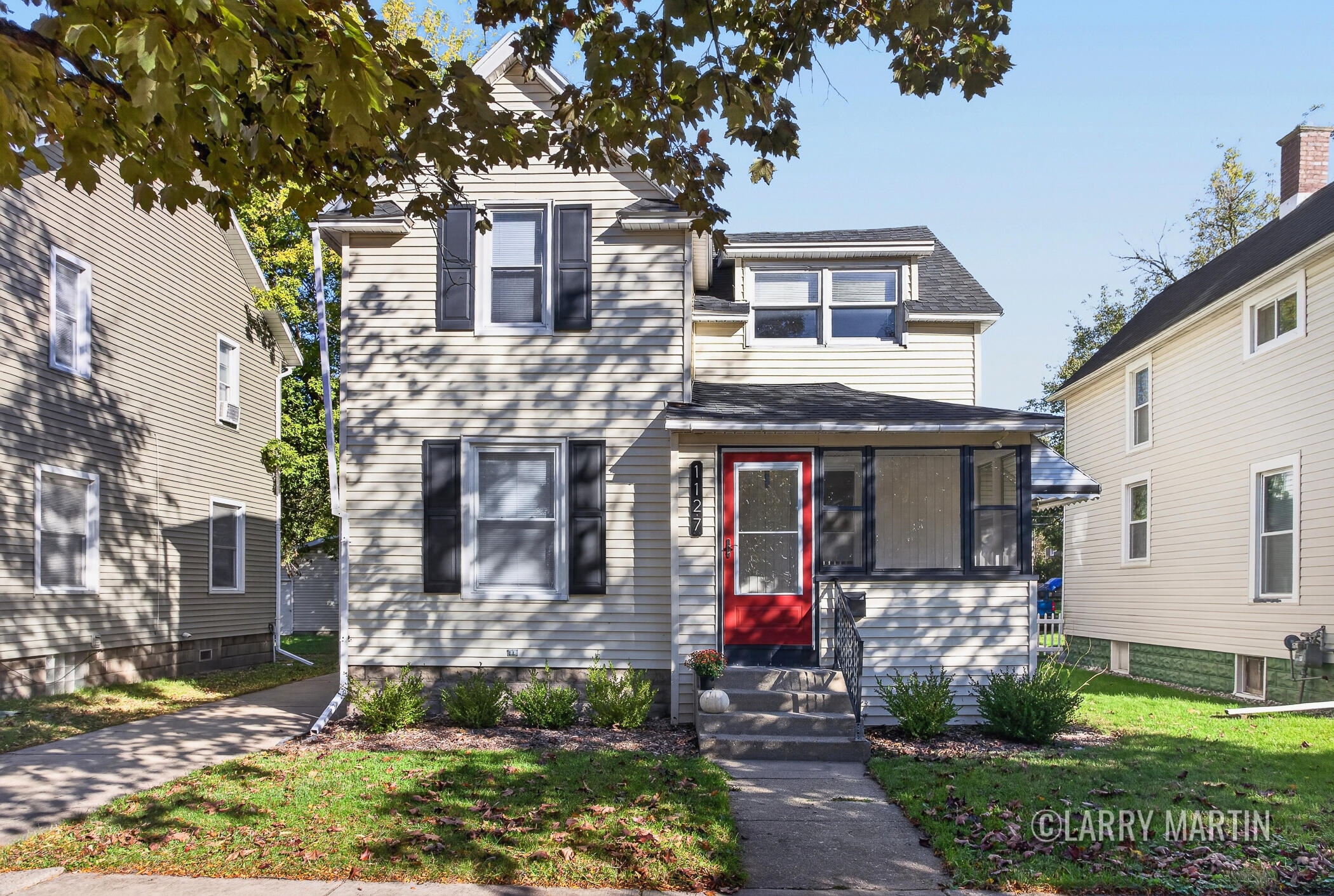 1127 Sibley Street NW Grand Rapids MI 49504