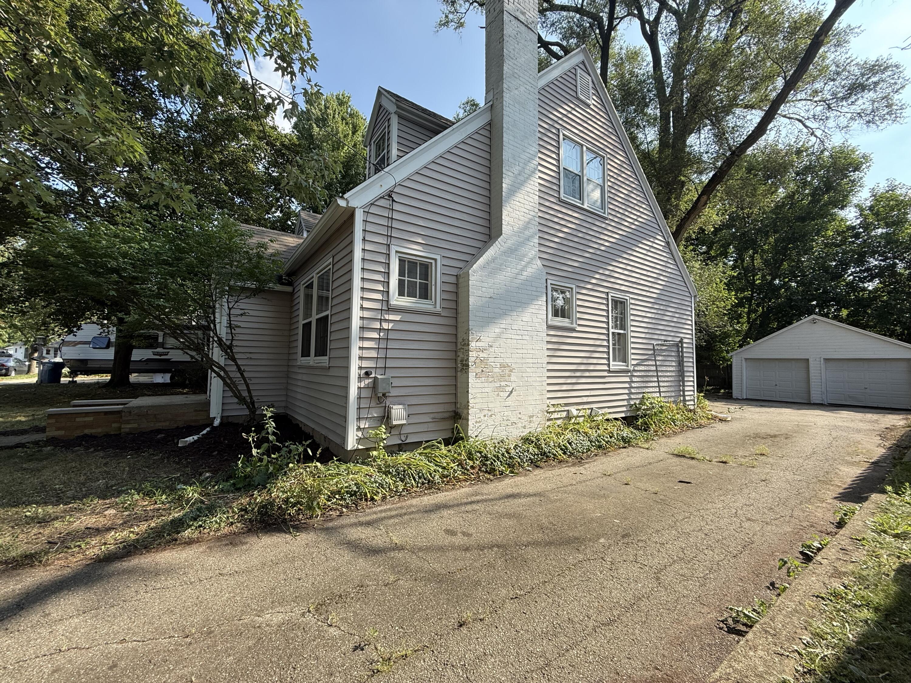 2815 Morgan Street Kalamazoo MI 49001